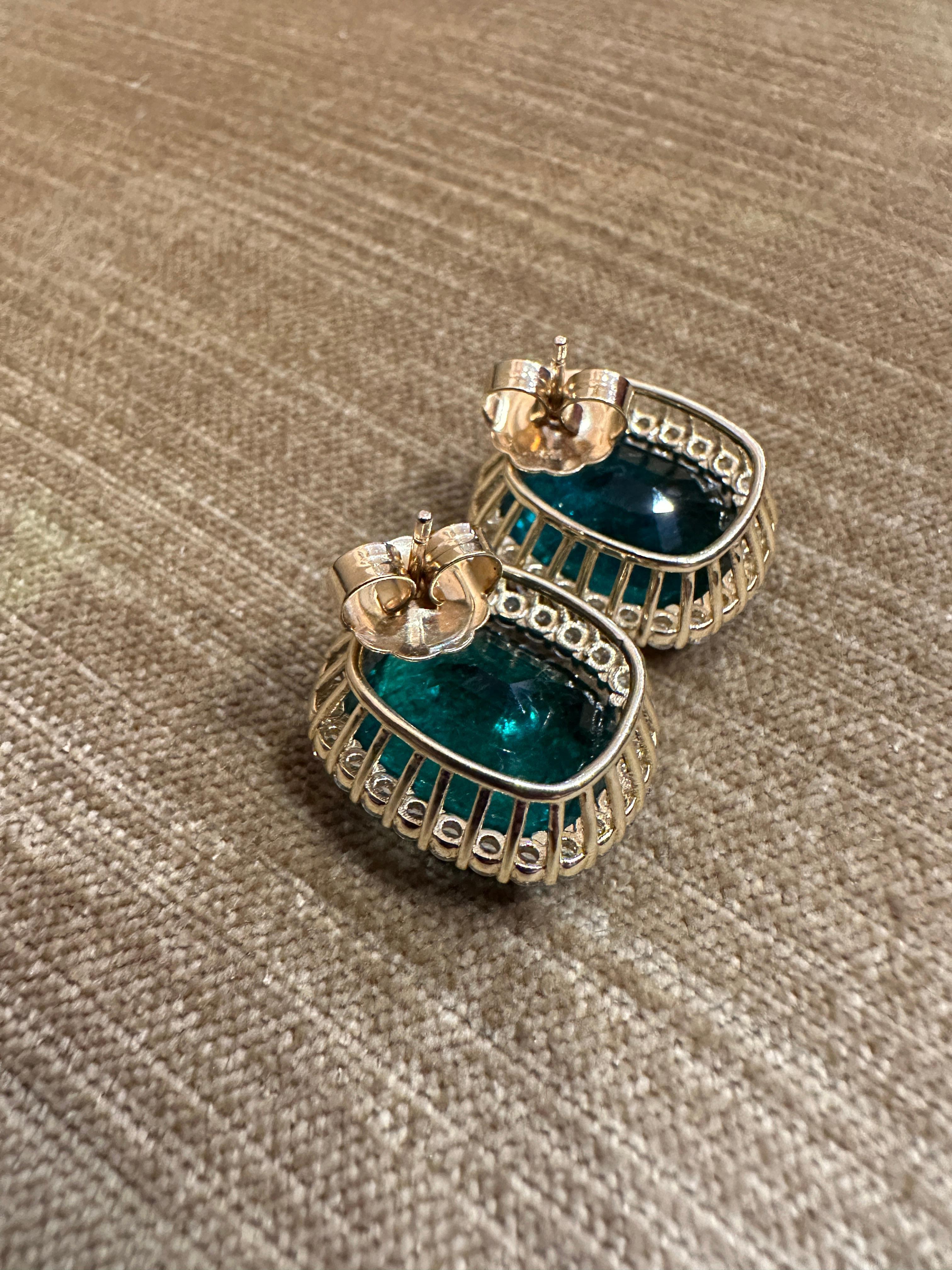 AGL 29.15cts Cushion Emerald Halo Diamond Earrings 18k Yellow Gold In Excellent Condition For Sale In La Jolla, CA