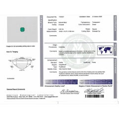 AGL Cert. Esmeralda colombiana verde vivo de 4,45 quilates en oro de 18 quilates