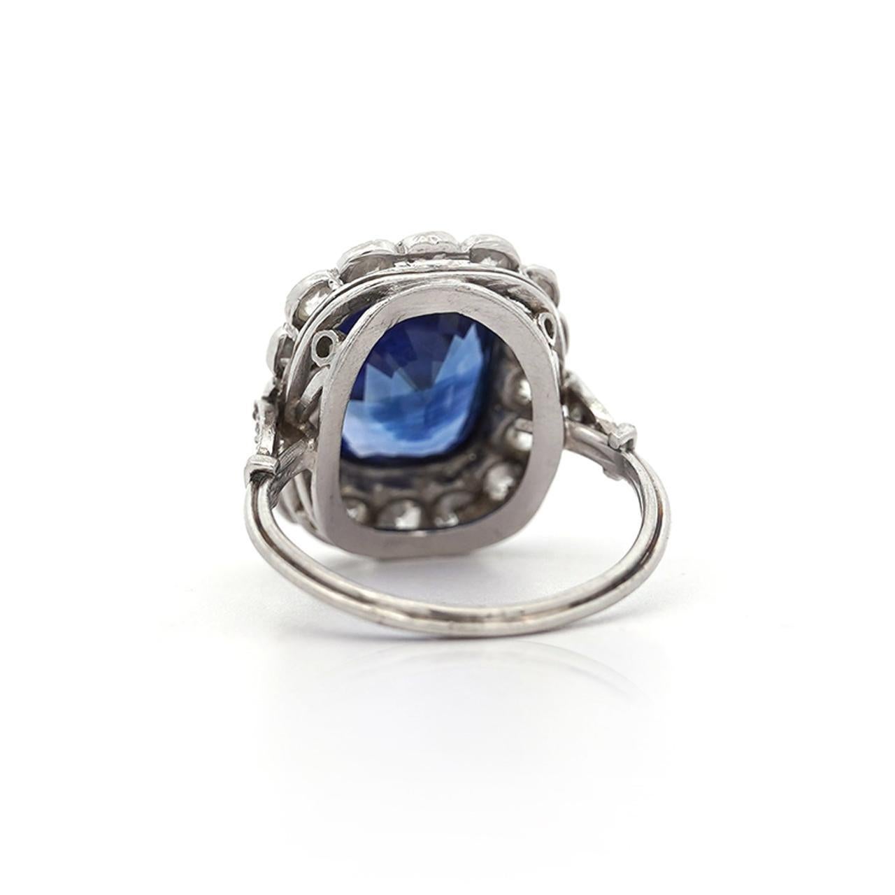 AGL-Bescheinigung. 5 Karat Ceylon Blauer Saphir Art Deco Ära Platin Diamant Ring im Angebot 3