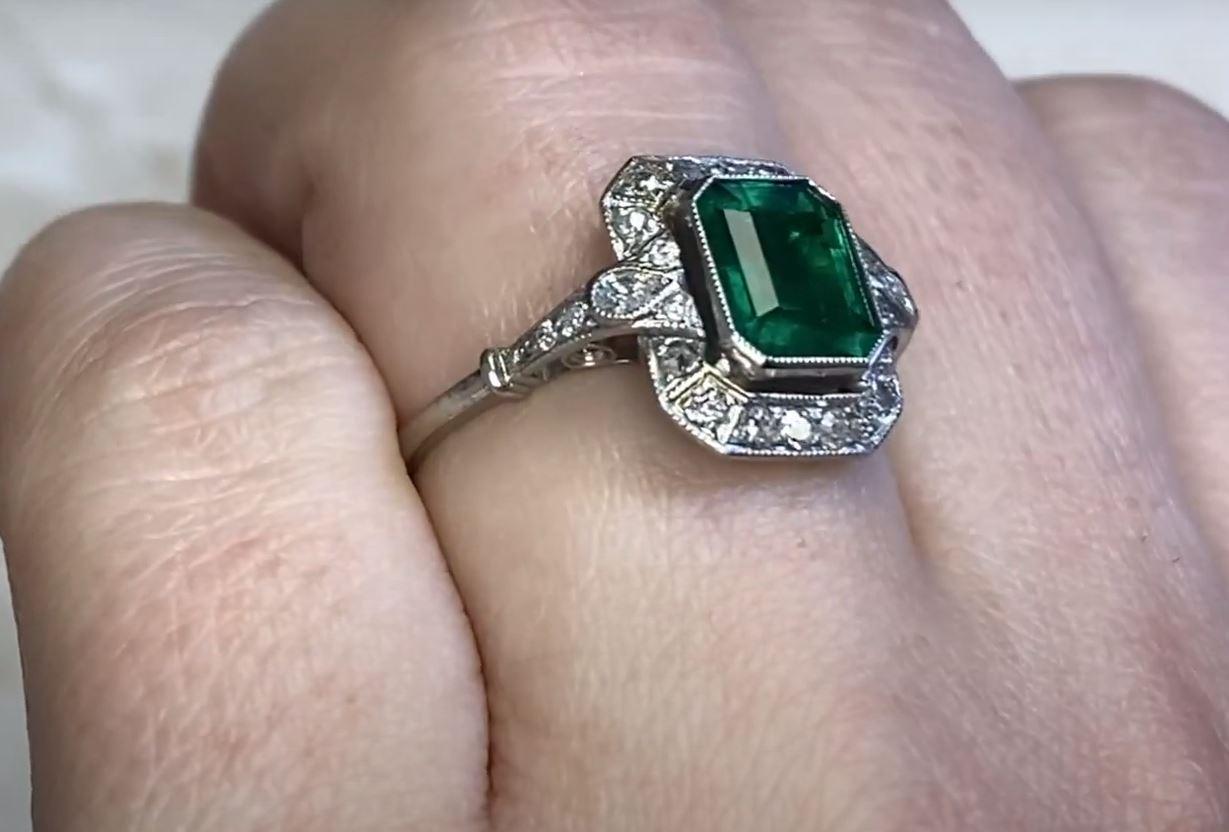 Emerald Cut AGL Certification 1.06 Carat Colombian Emerald Ring, Untreated, Diamond Halo For Sale