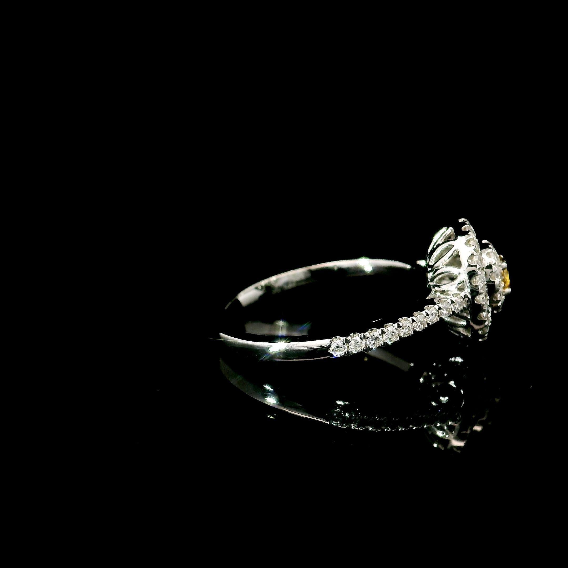 Women's or Men's AGL Certified 0.098 Carat Fancy Yellow VS Clarity Diamond Ring For Sale