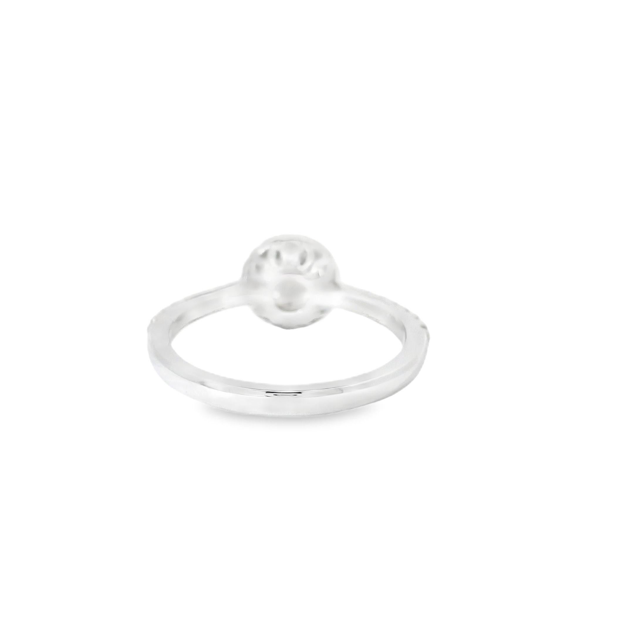 Women's or Men's AGL Certified 0.11 Carat Fancy Intense Yellow VS Clarity Diamond Ring For Sale