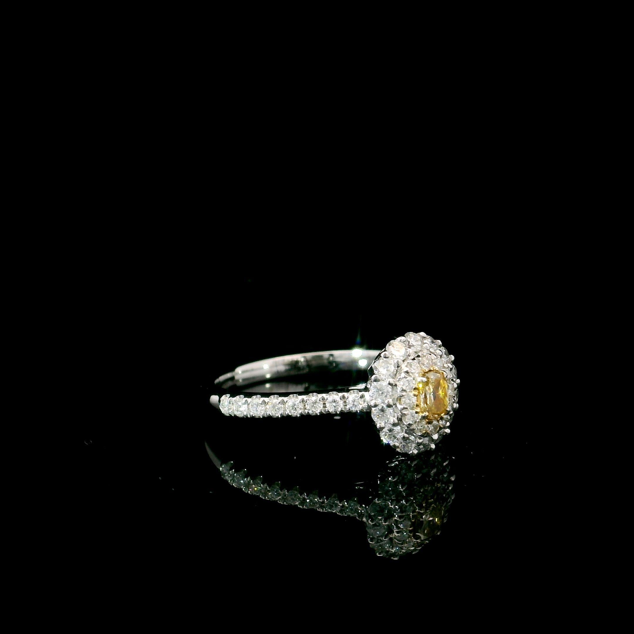 AGL Certified 0.11 Carat Fancy Yellow VS Clarity Diamond Ring For Sale 1