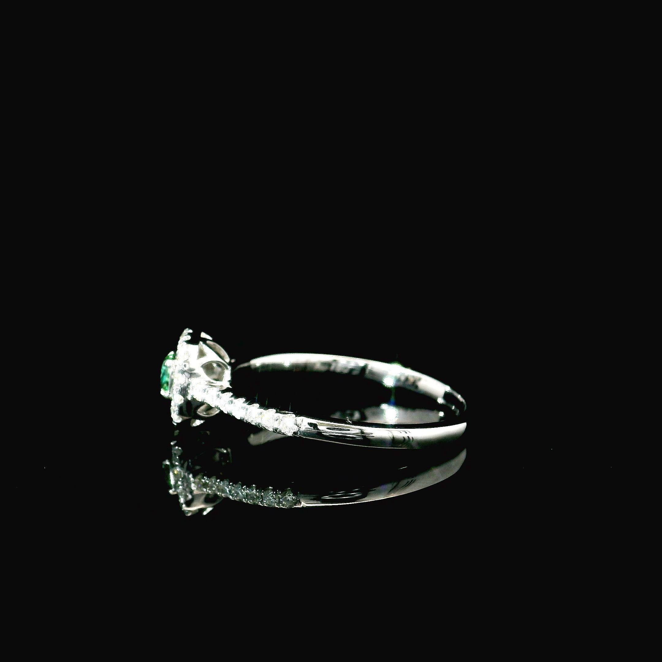 AGL Certified 0.112 Carat Fancy Intense Green VS Clarity Diamond Ring For Sale 1