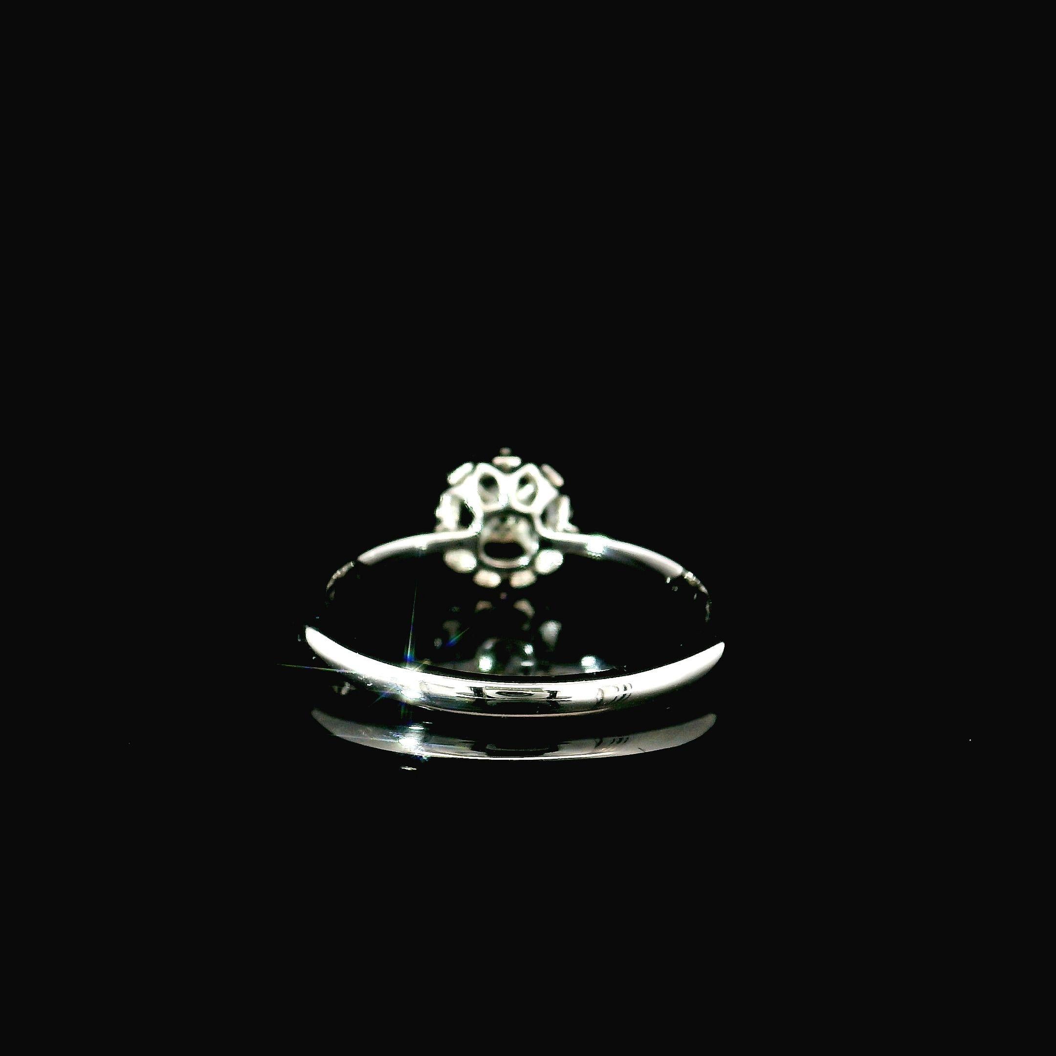 Women's or Men's AGL Certified 0.113 Carat Fancy Intense Green VS Clarity Diamond Ring For Sale
