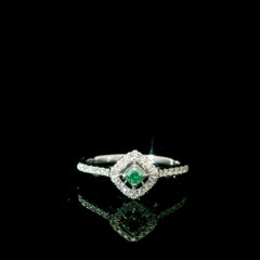 AGL Certified 0.12 Carat Fancy Green VS2 Clarity Diamond Ring