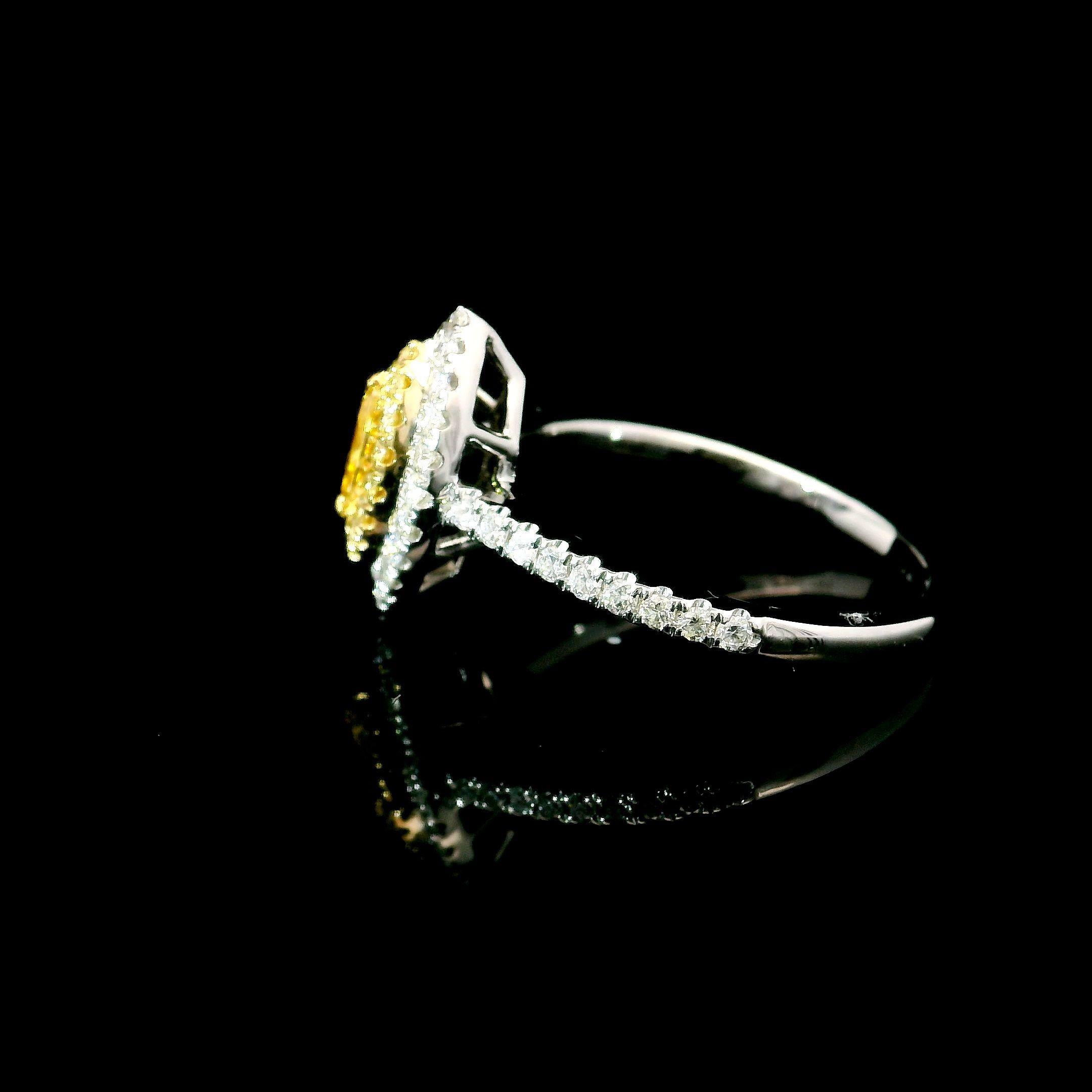 AGL Certified 0.12 Carat Fancy Yellow VS Clarity Diamond Ring For Sale 2