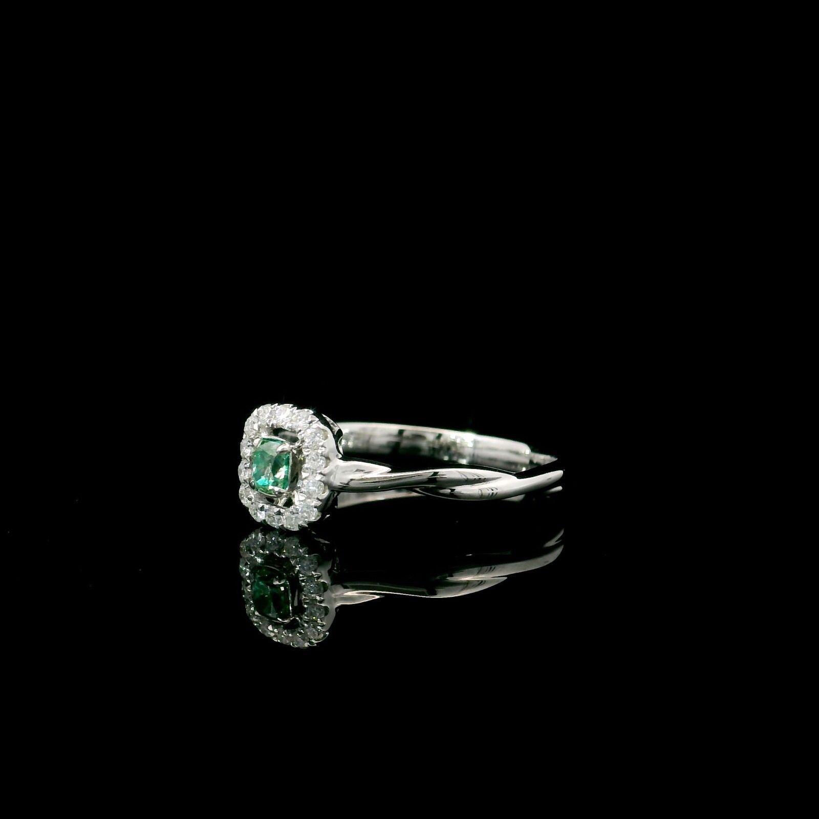 Cushion Cut AGL Certified 0.13 Carat Fancy Green VS Clarity Diamond Ring For Sale