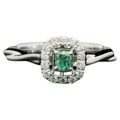 AGL Certified 0.13 Carat Fancy Green VS Clarity Diamond Ring