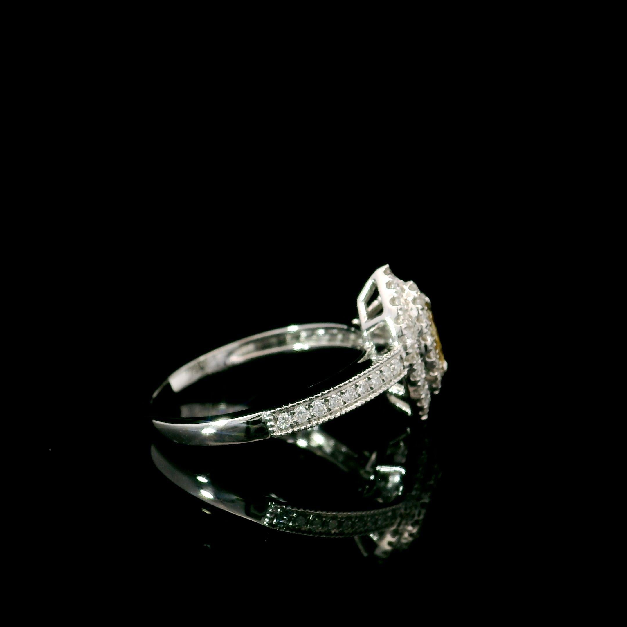 AGL Certified 0.136 Carat Fancy Yellow VS Clarity Diamond Ring For Sale 2