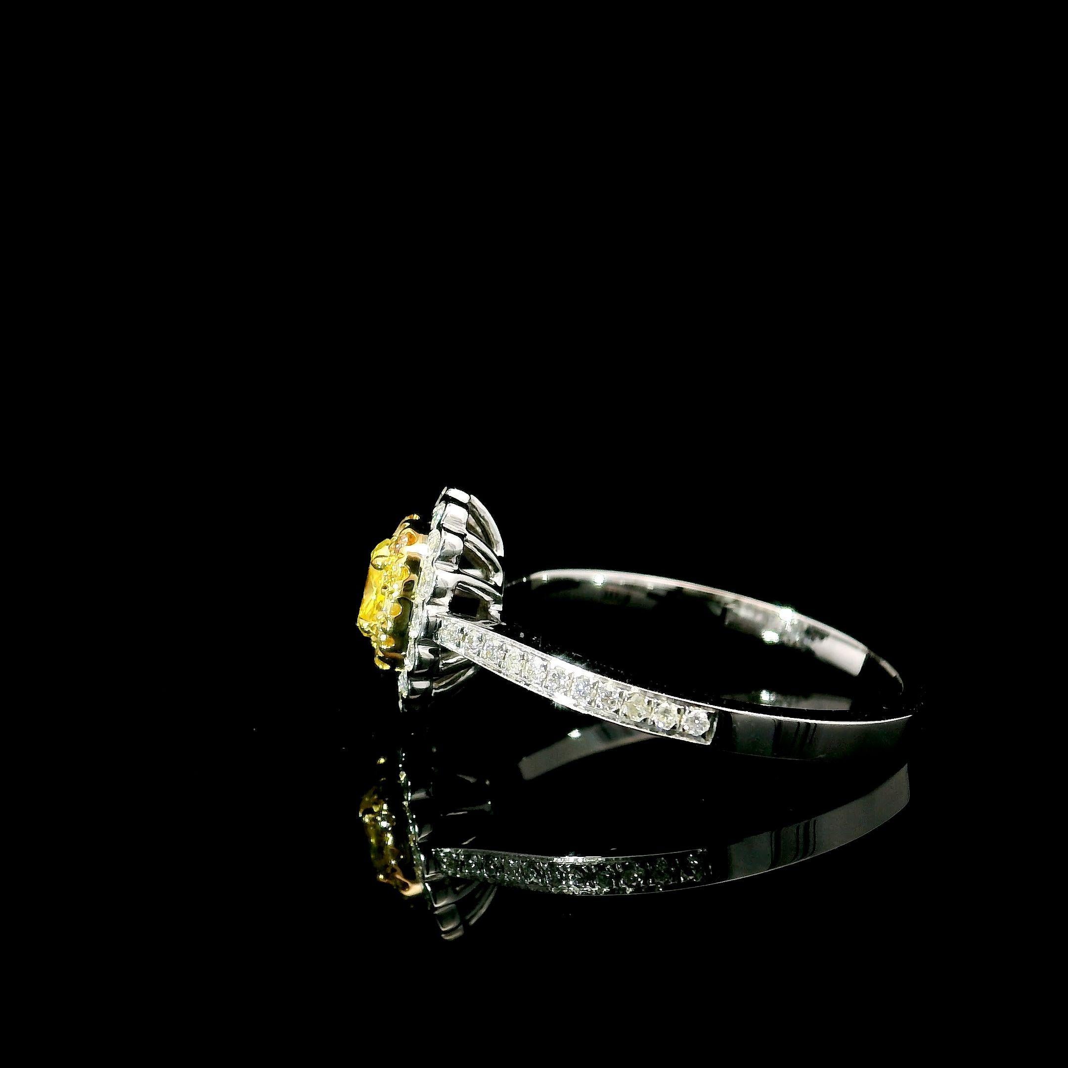 AGL Certified 0.137 Carat Fancy Yellow SI Clarity Diamond Ring For Sale 1