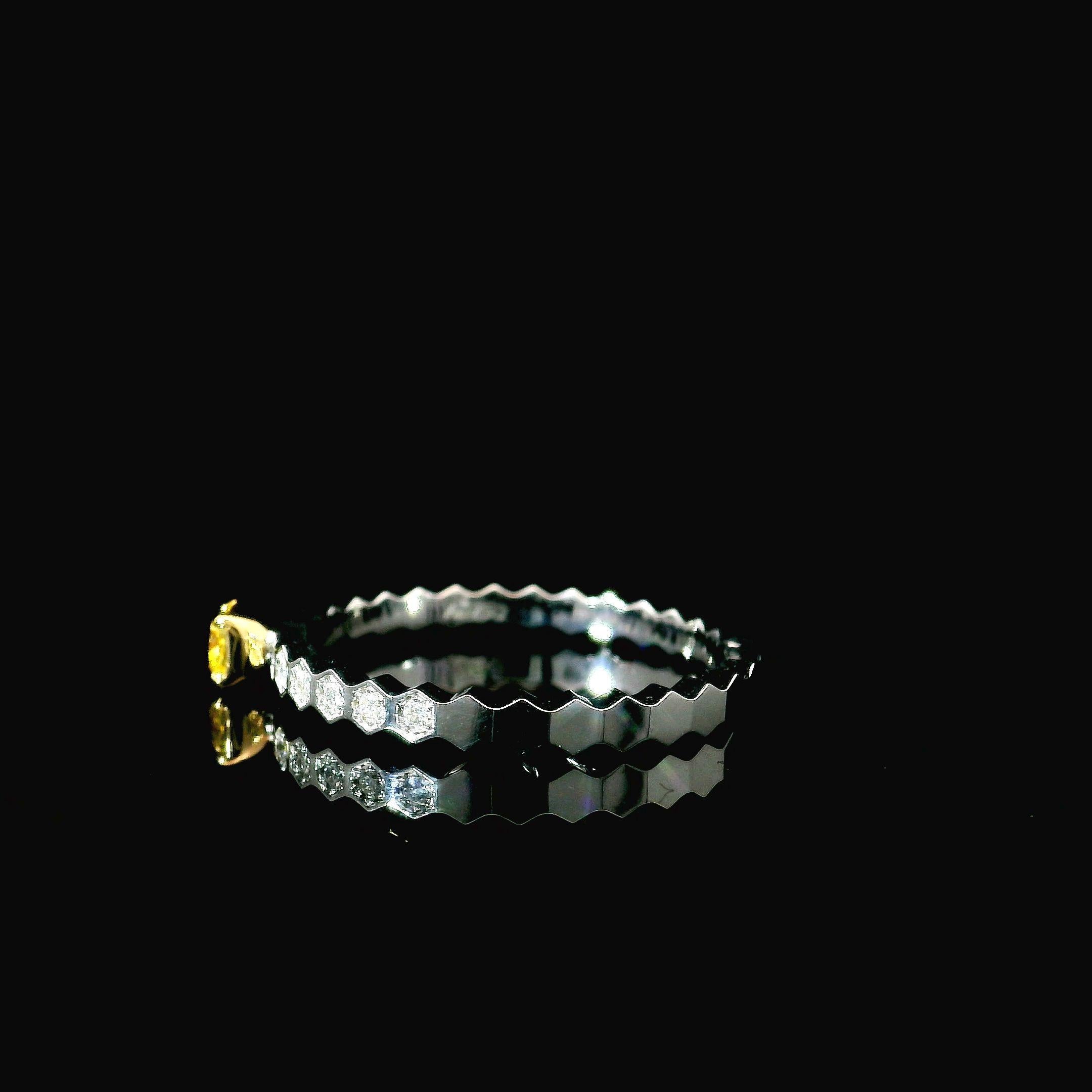 AGL Certified 0.142 Carat Fancy Yellow SI1 Clarity Diamond Ring For Sale 1