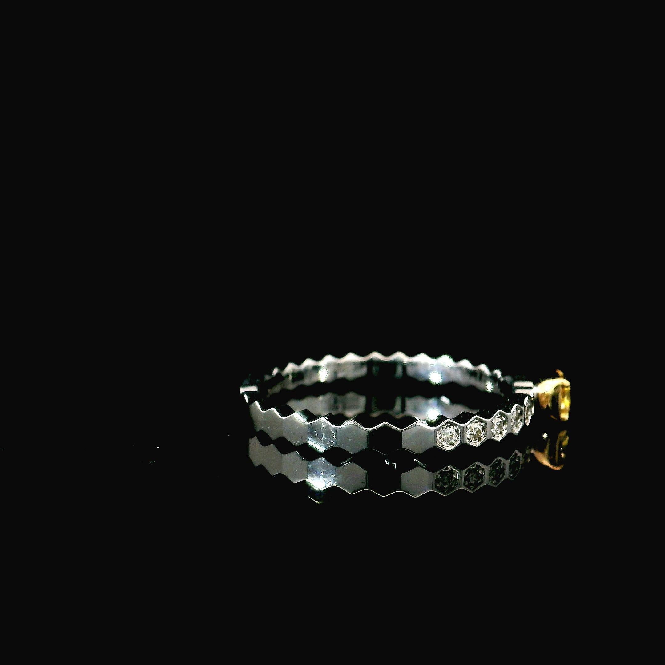 AGL Certified 0.142 Carat Fancy Yellow SI1 Clarity Diamond Ring For Sale 2