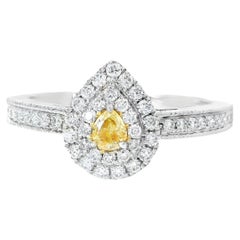 AGL Anillo de Diamantes Certificado de 0.147 Quilates Amarillo Intenso VS Claridad