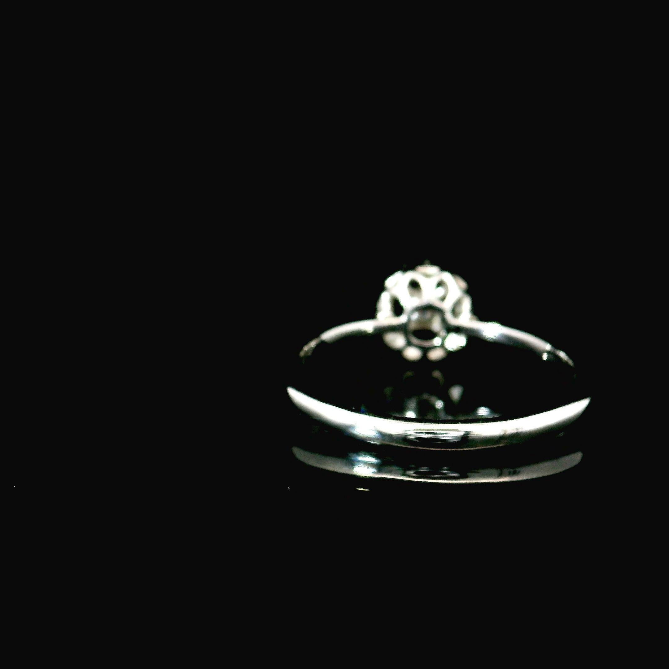 Women's or Men's AGL Certified 0.156 Carat Intense Pink VS Clarity Diamond Ring For Sale