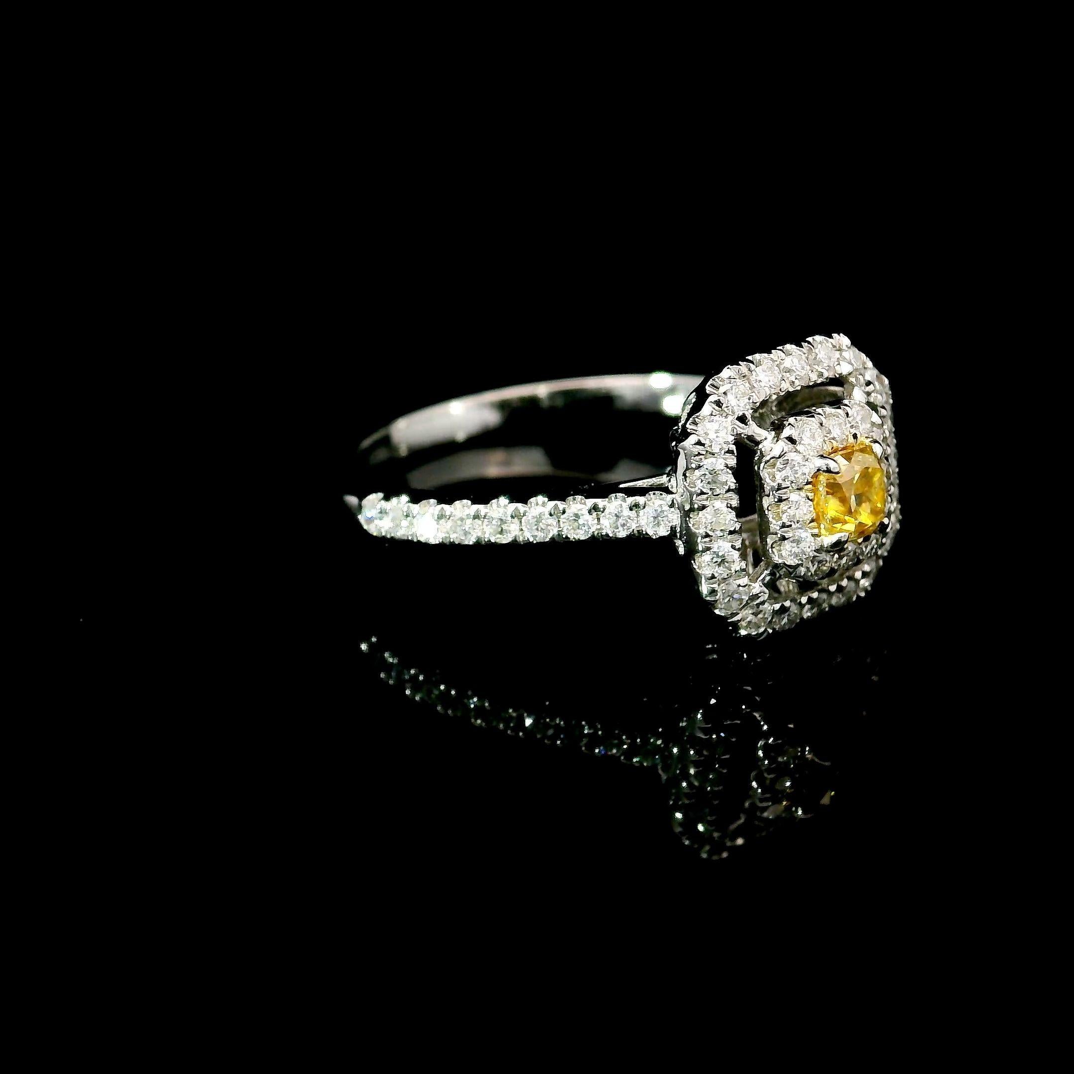 AGL Certified 0.16 Carat Fancy Yellow VS Clarity Diamond Ring In New Condition For Sale In บางรัก, TH