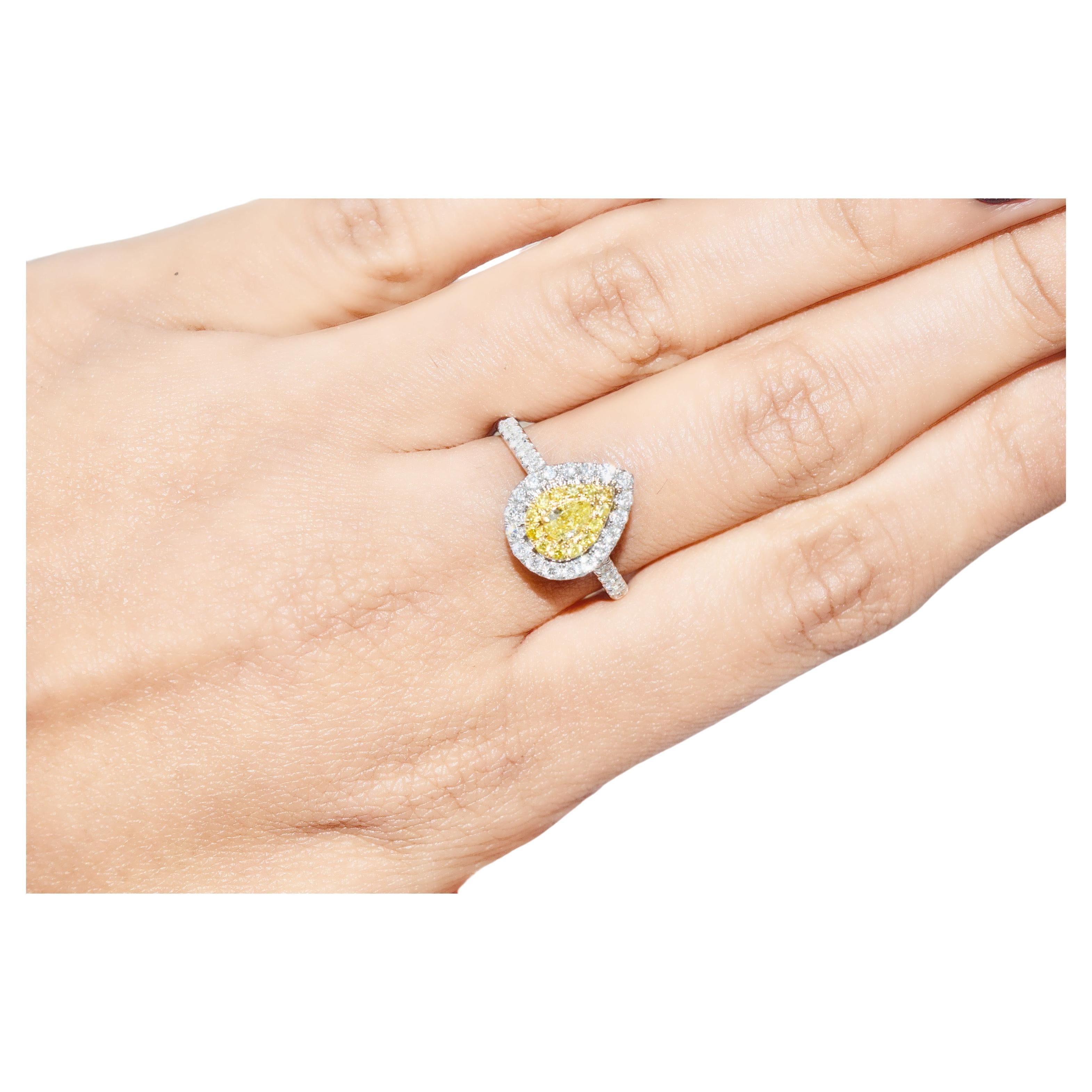 AGL Certified 0.17 Carat Fancy Yellow Diamond Ring SI Clarity For Sale