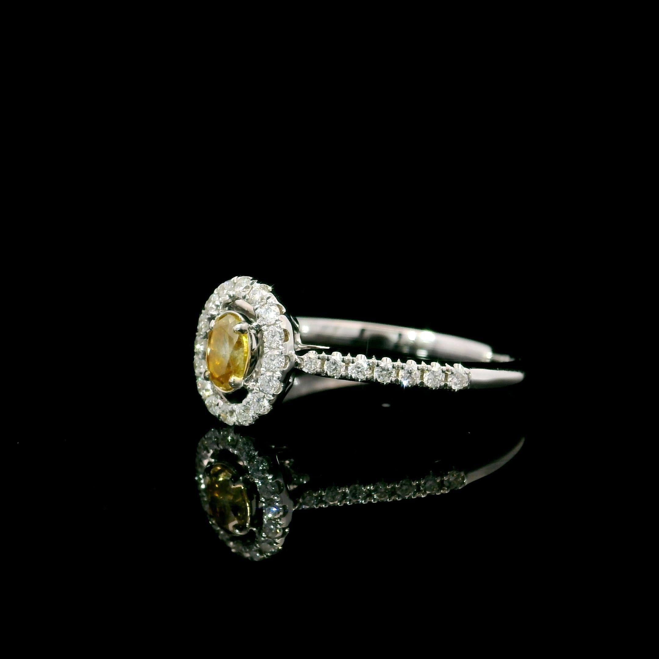 AGL Certified 0.179 Carat Deep Yellow SI1 Clarity Diamond Ring In New Condition For Sale In บางรัก, TH