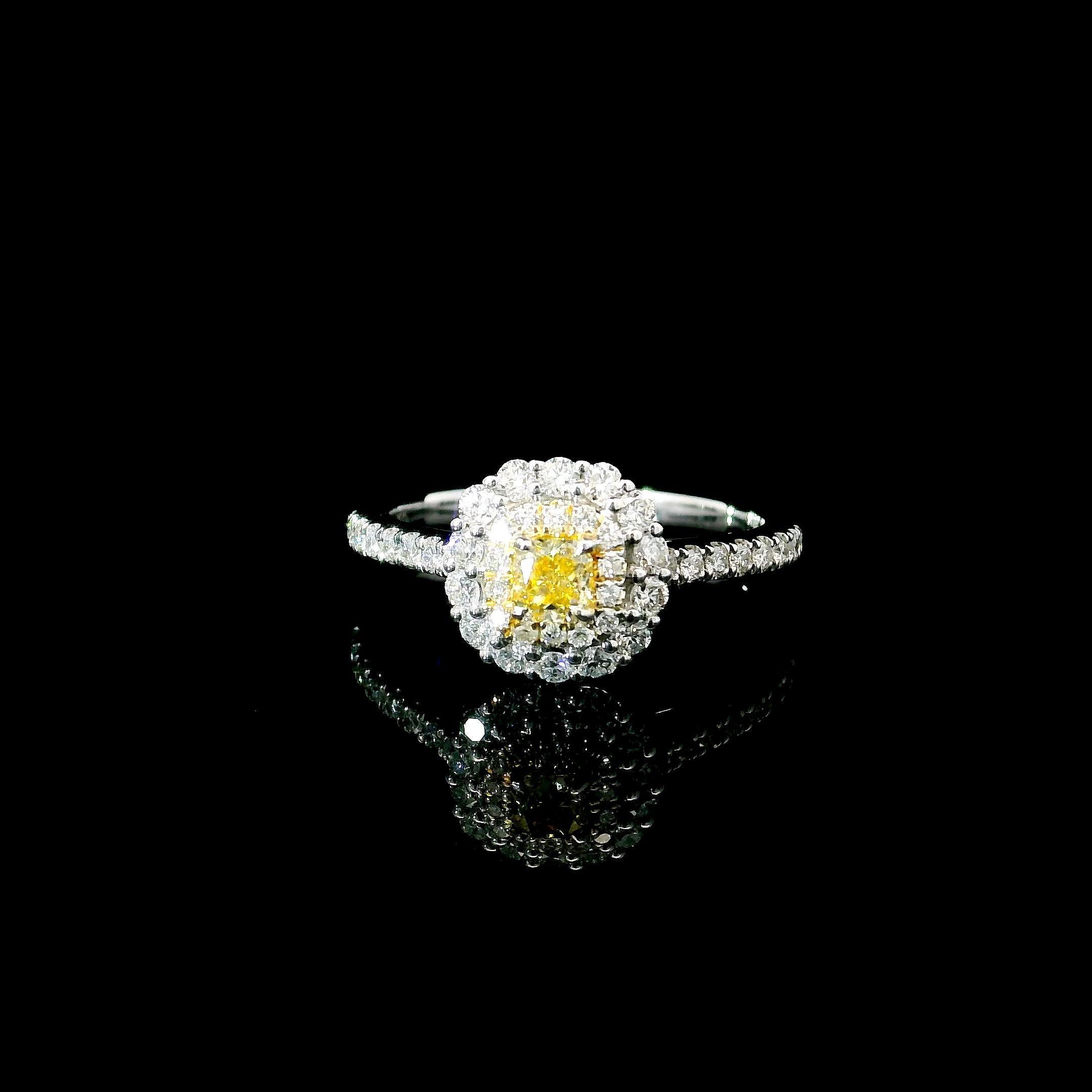 AGL Certified 0.184 Carat Fancy Yellow VS Clarity Diamond Ring In New Condition For Sale In บางรัก, TH