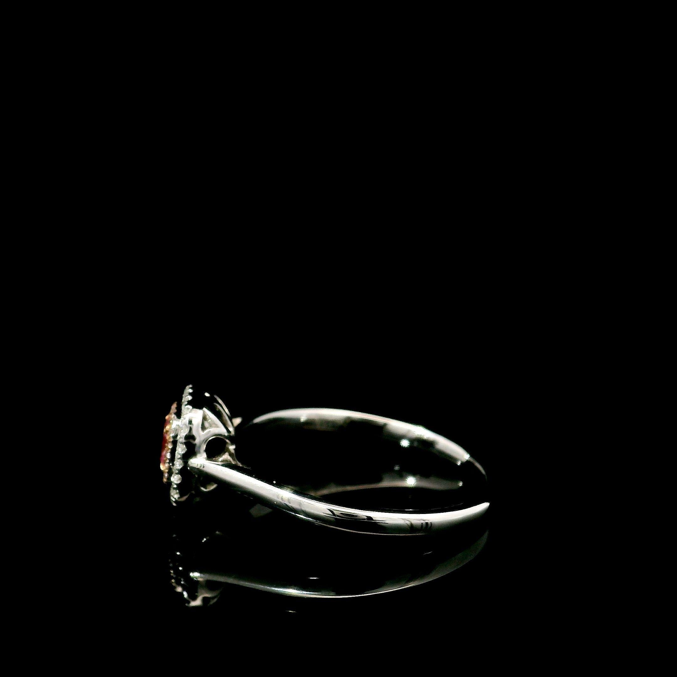 AGL Certified 0.19 Carat Fancy Pink VS Clarity Diamond Ring For Sale 1