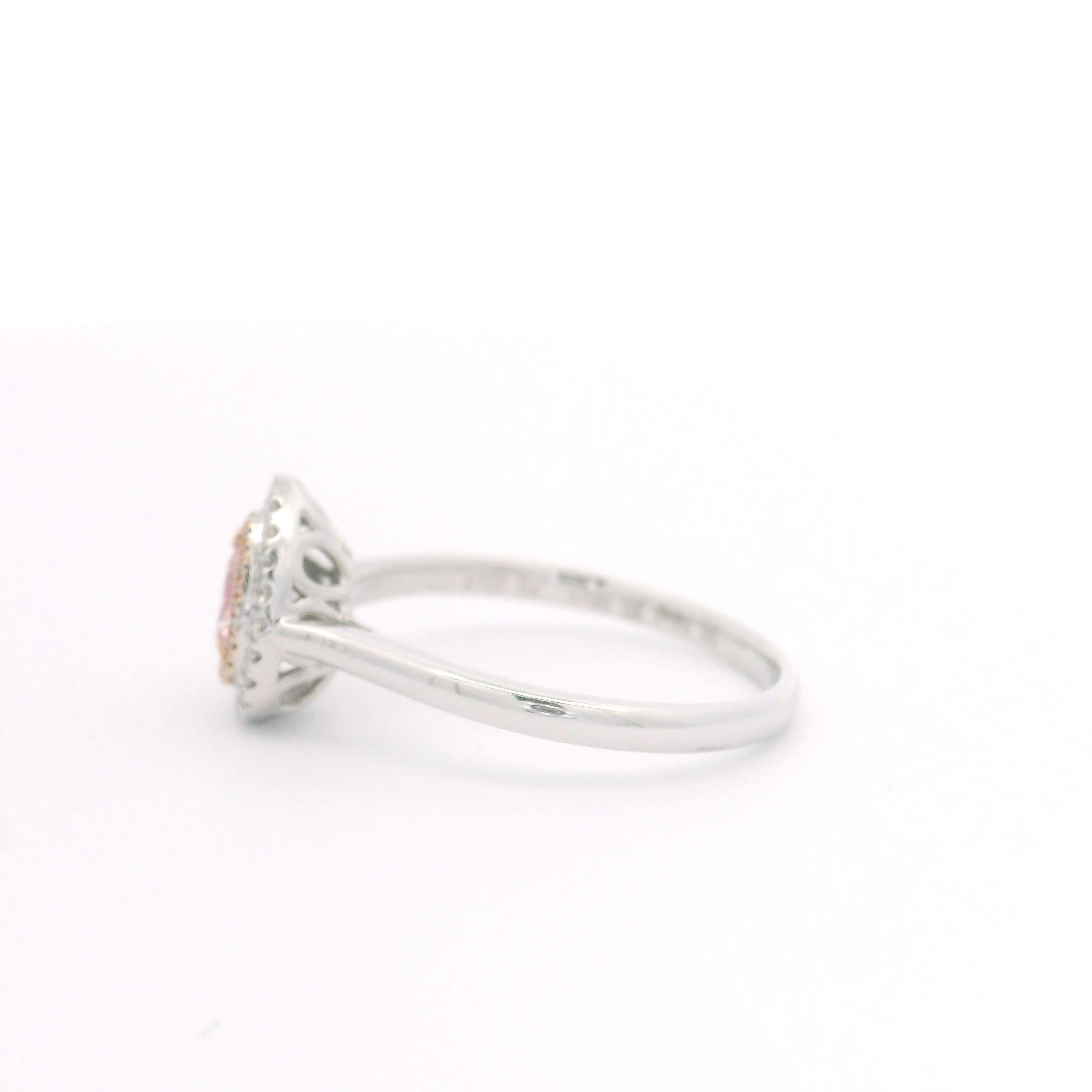 AGL Certified 0.24 Carat Fancy Pink VS Clarity Diamond Ring For Sale 4