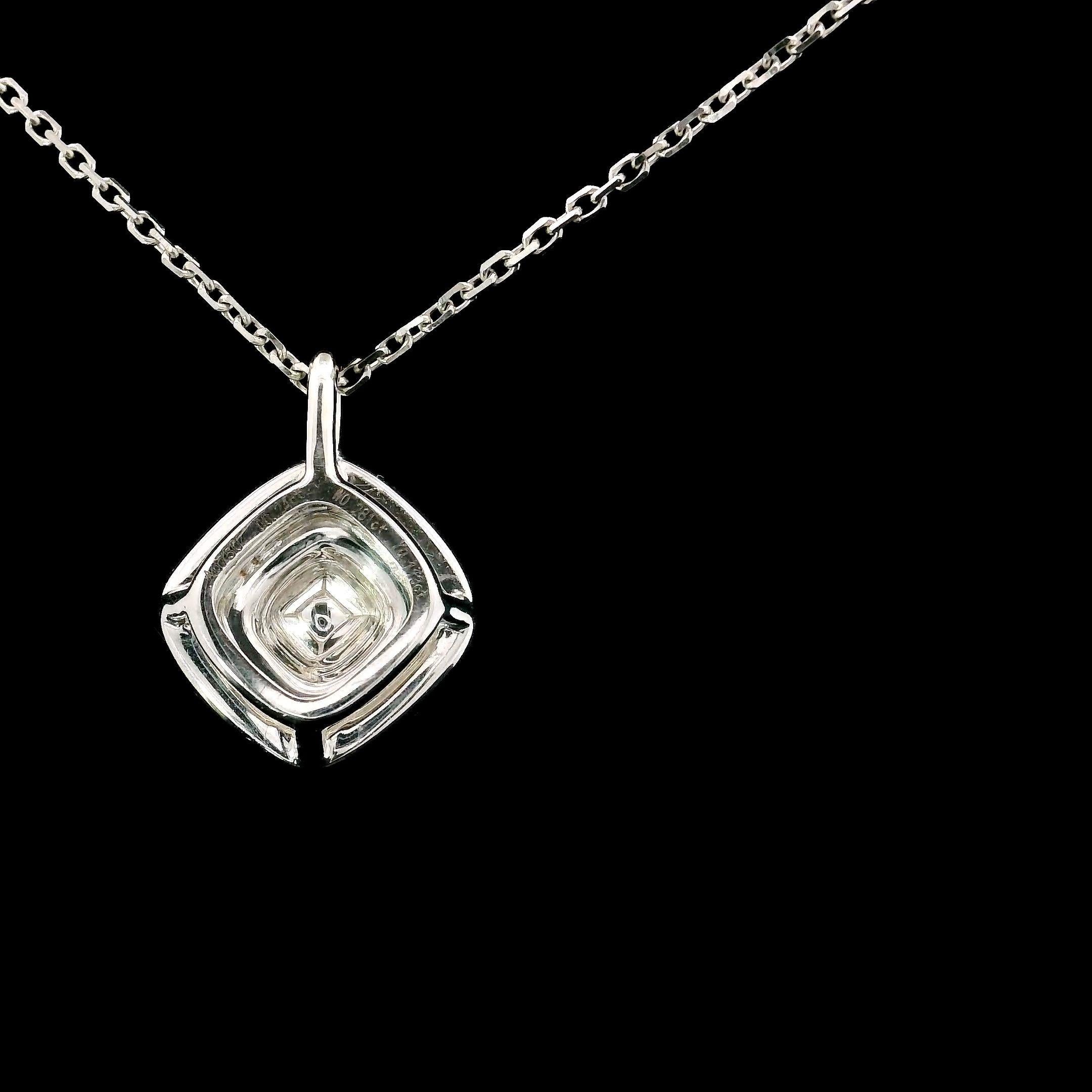Pendentif 18 carats jaune fantaisie de 0,24 carat de pureté VS certifié AGL Unisexe en vente