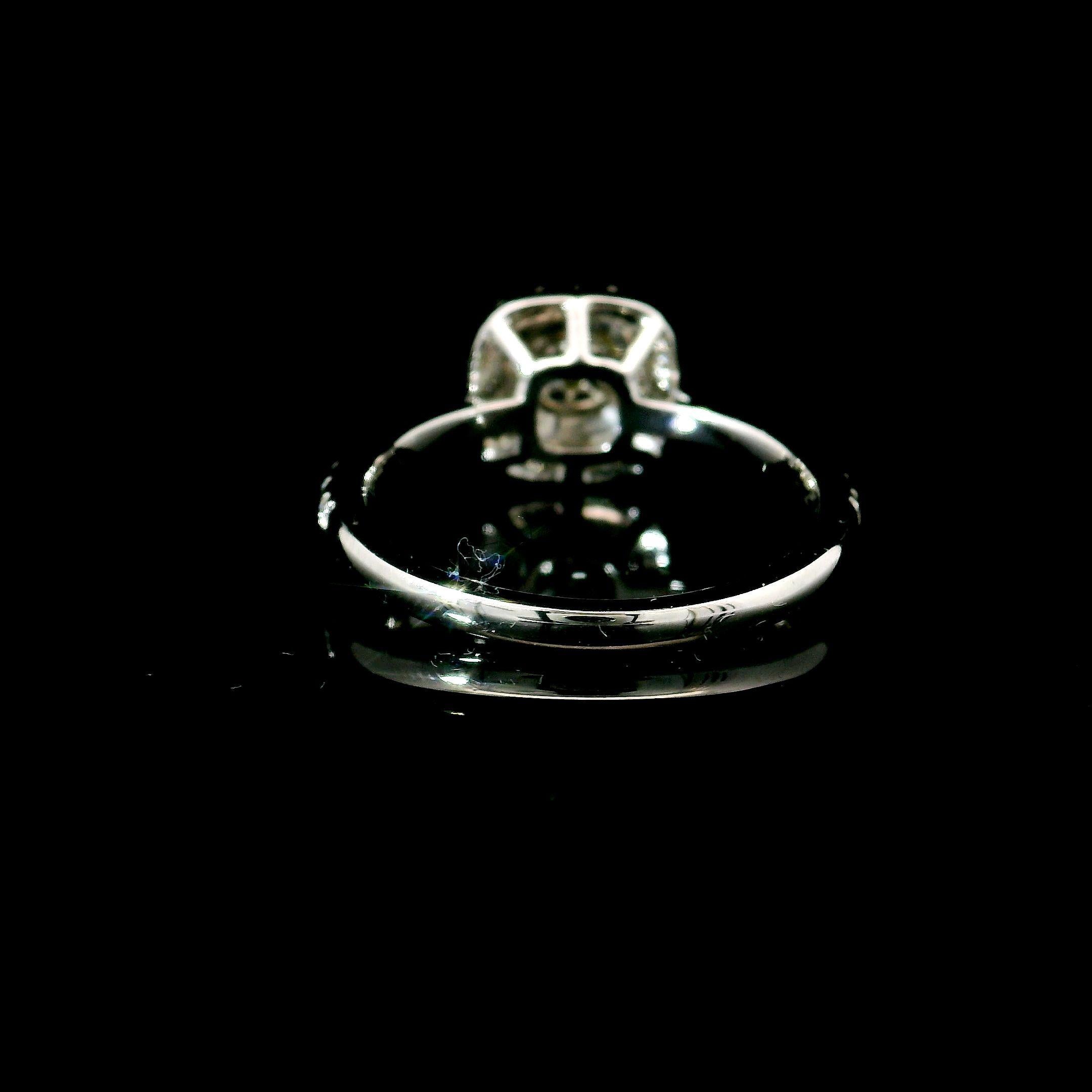 Women's or Men's AGL Certified 0.269 Carat Fancy Yellow SI Clarity Diamond Ring For Sale