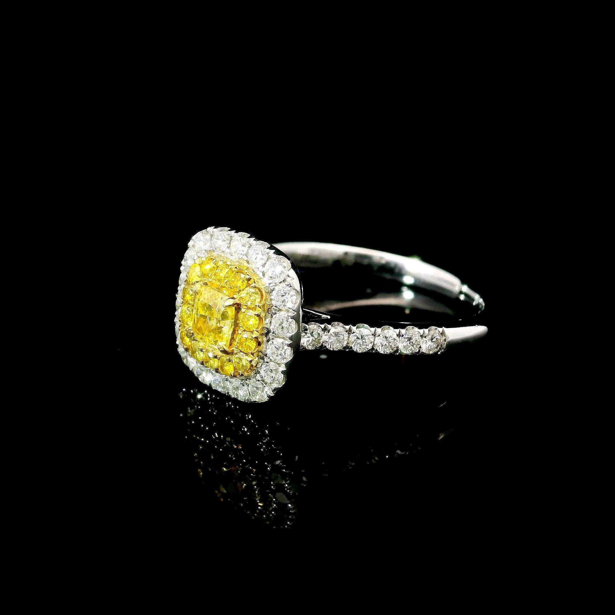 AGL Certified 0.27 Carat Fancy Yellow SI Clarity Diamond Ring In New Condition For Sale In บางรัก, TH