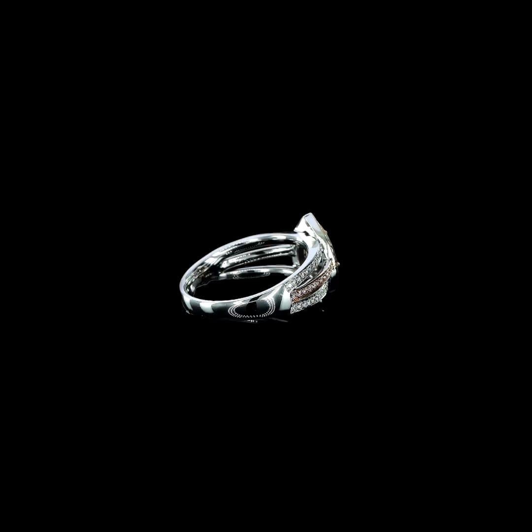 Women's AGL Certified 0.30 Carat Fancy Green Diamond Ring VS Clarity For Sale