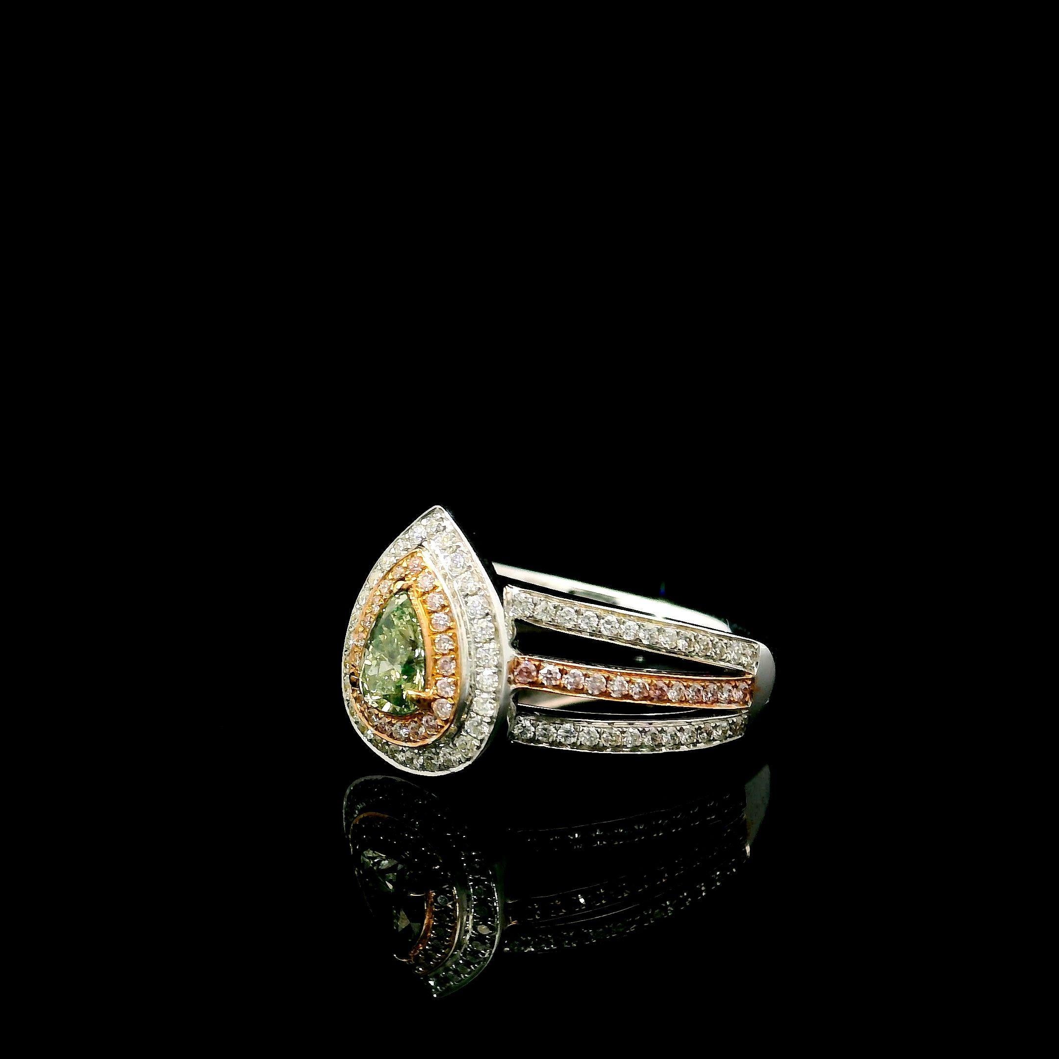 Anello con diamante certificato AGL da 0.30 carati, di colore verde e di chiarezza VS In condizioni Nuovo in vendita a บางรัก, TH