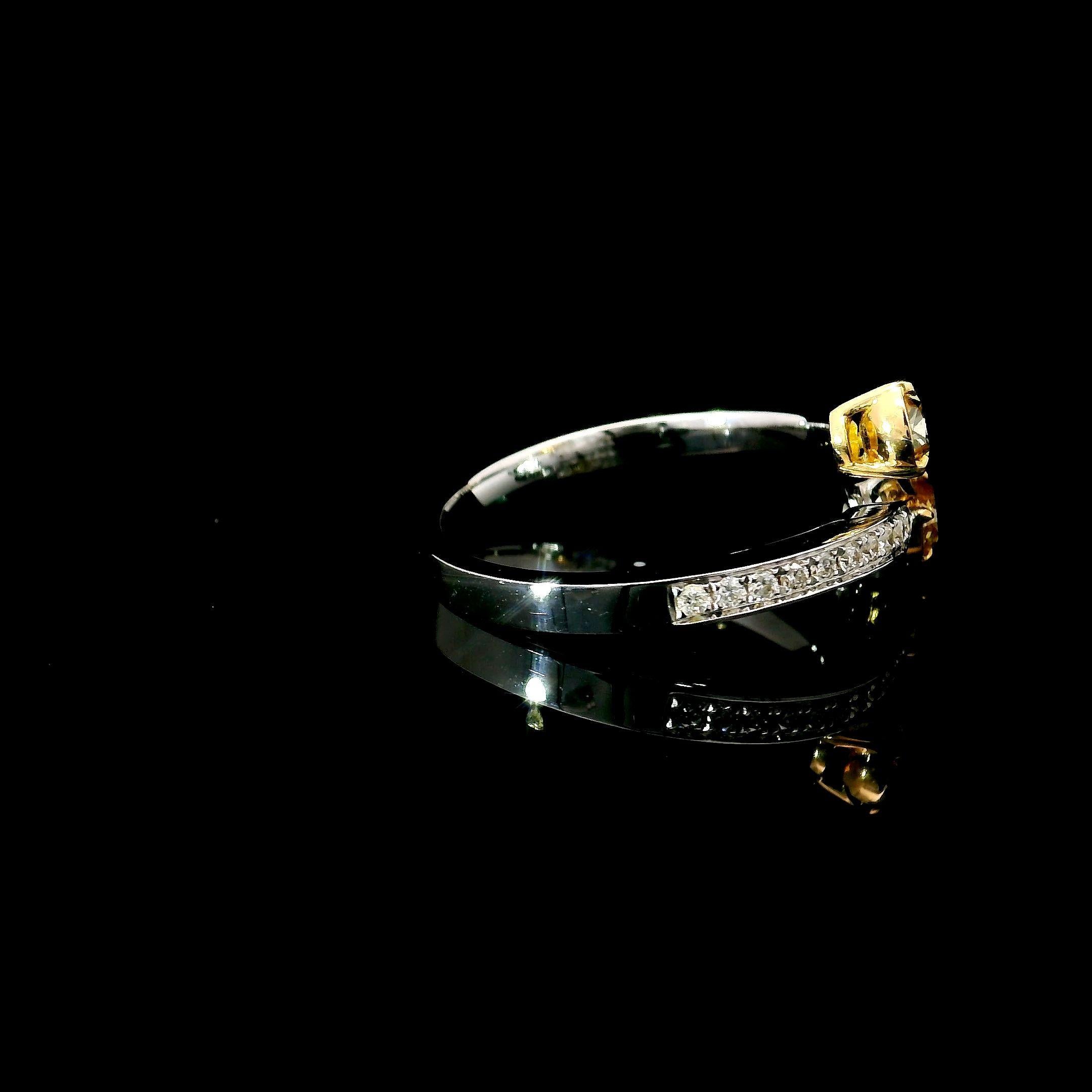 AGL Certified 0.324 / 0.226 Carat Fancy Intense Yellow VS Clarity Diamond Ring For Sale 2