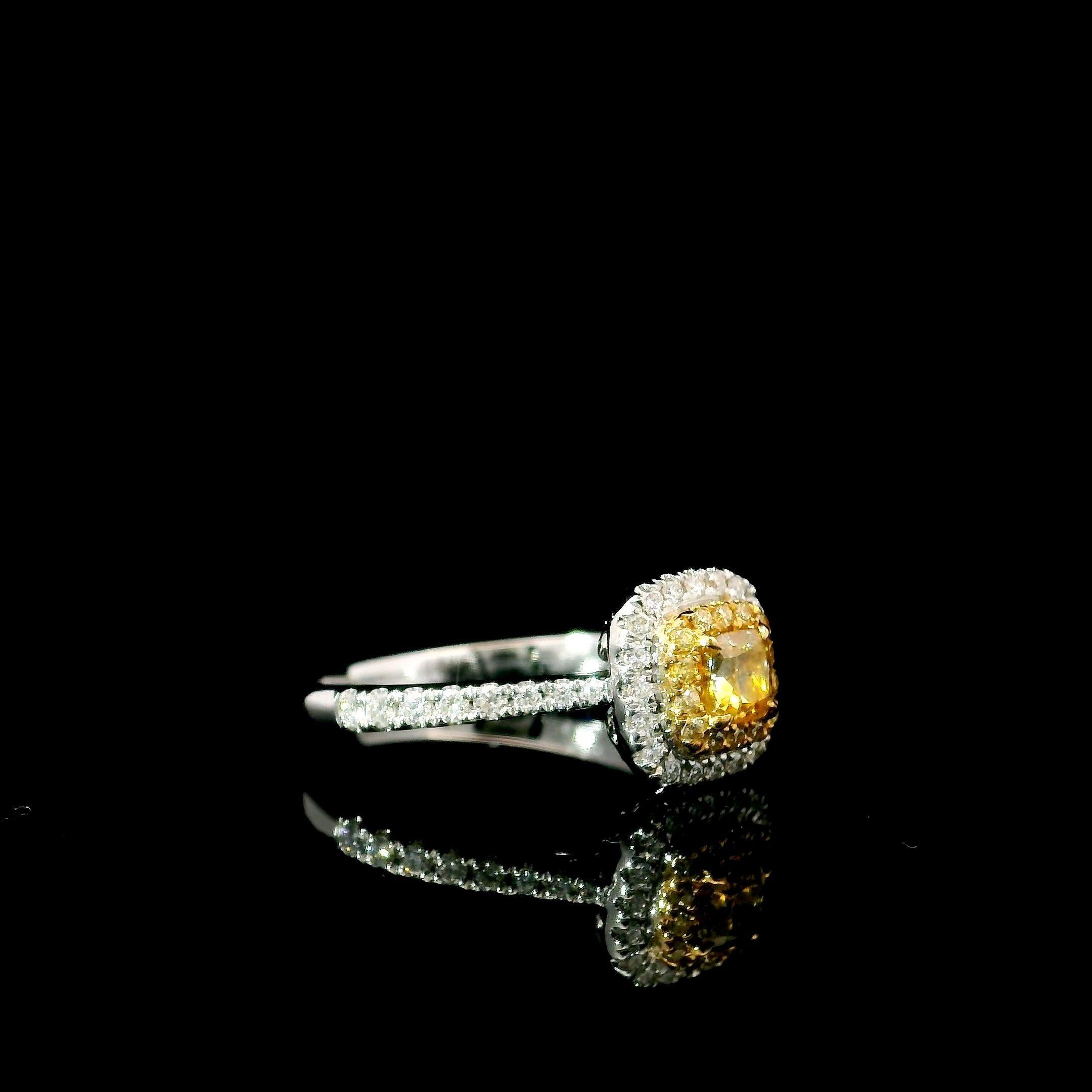 AGL Certified 0.344 Carat Fancy Intense Yellow VS Clarity Diamond Ring In New Condition For Sale In บางรัก, TH