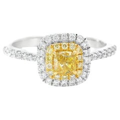 Anello con diamante certificato AGL da 0.344 carati, di colore giallo intenso e purezza VS