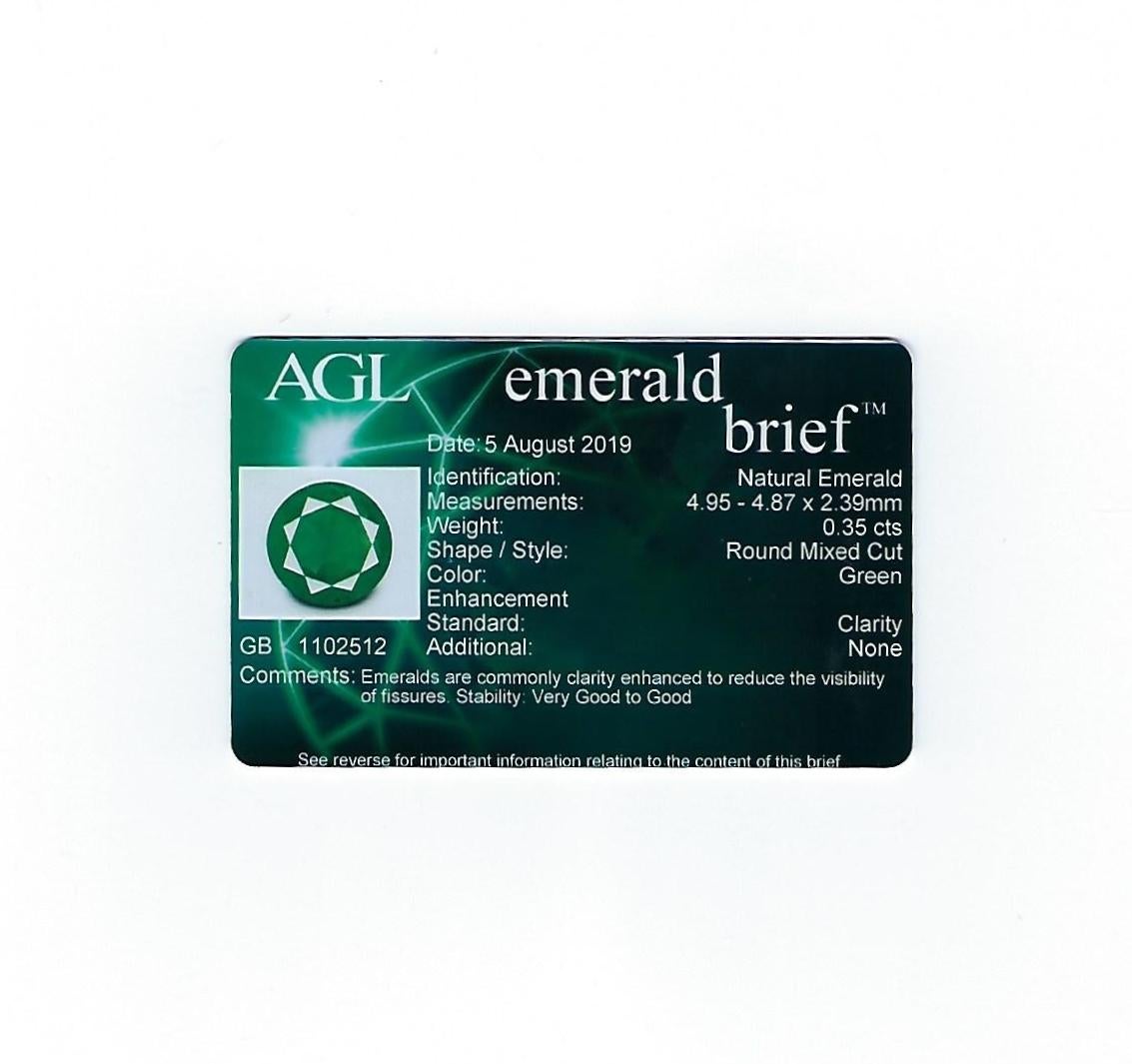 AGL Certified 0.35 Carat Emerald Diamond Gold Flower Ring en vente 4