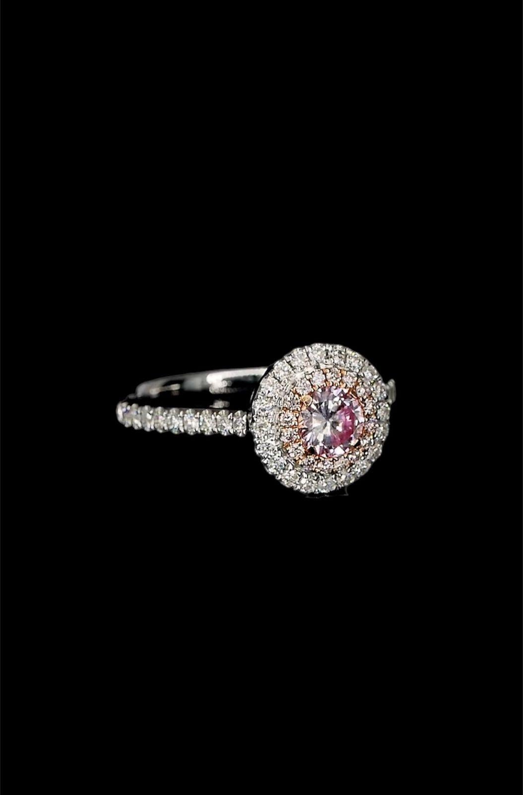 Taille ronde Bague en diamant certifié AGL 0,353 carat Fancy Light Pink Diamond VS Clarity en vente