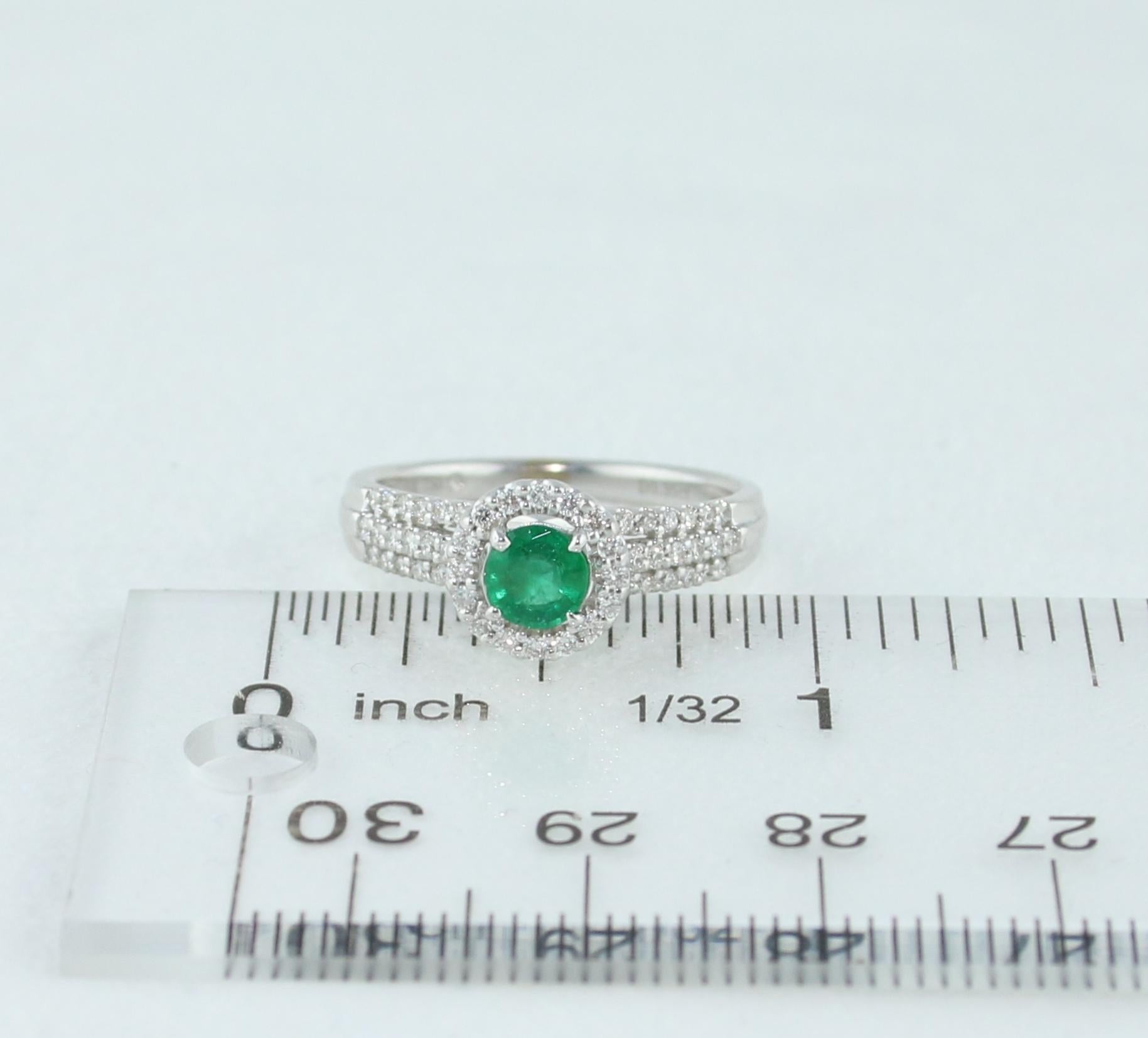 AGL Certified 0.38 Carat Emerald Diamond Gold Halo Ring For Sale 3