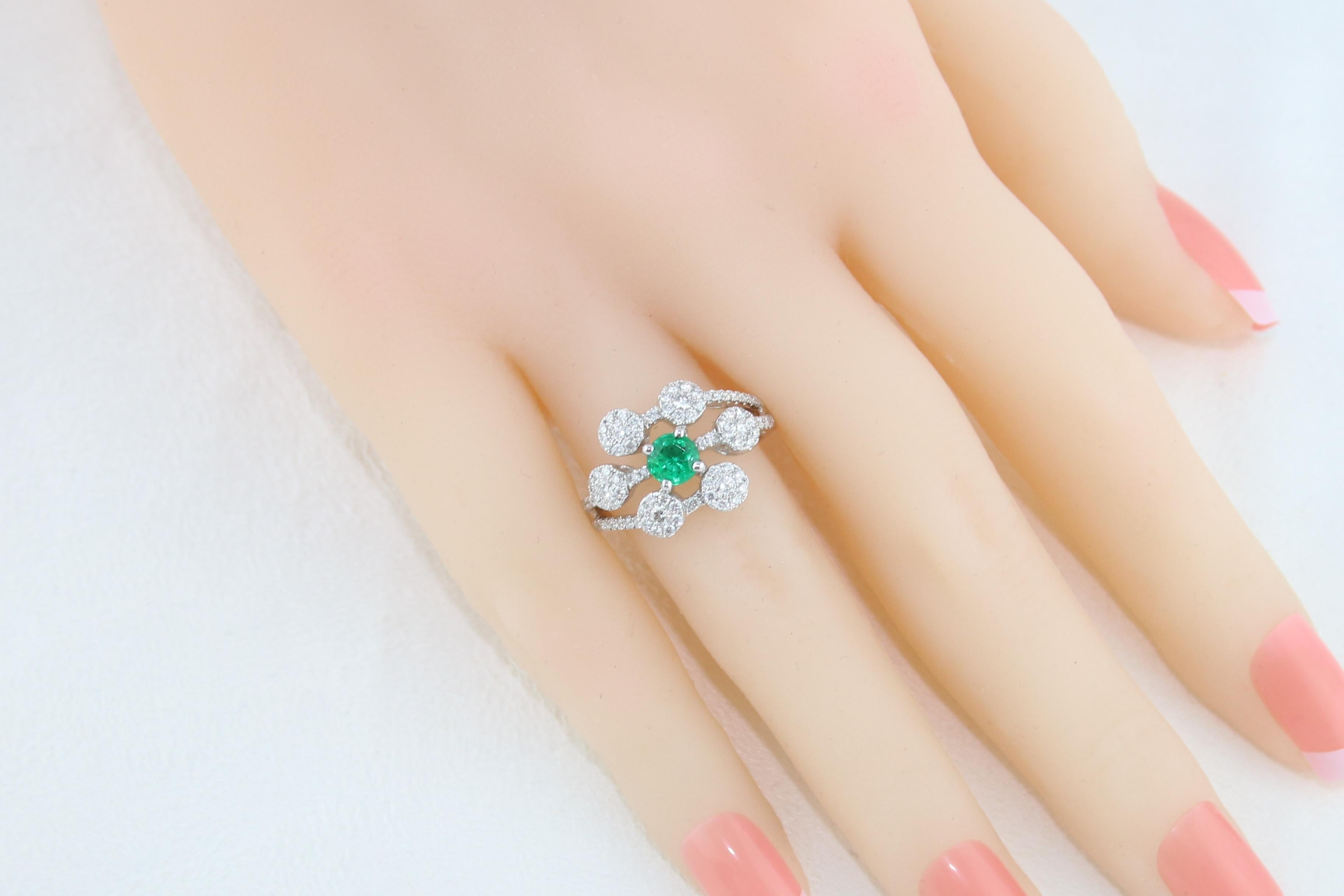 AGL Certified 0.40 Carat Emerald Diamond Gold Flower Ring For Sale 2