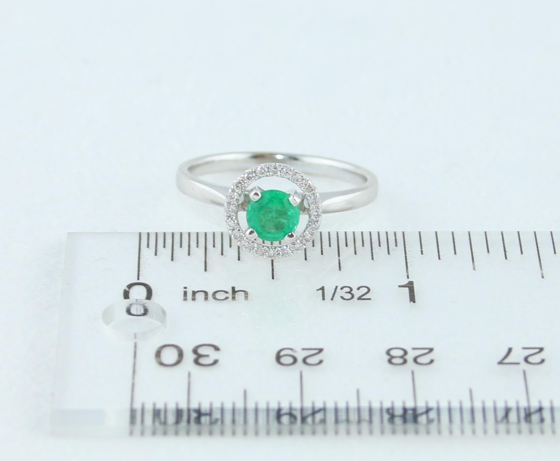 AGL Certified 0.42 Carat Emerald Diamond Gold Halo Ring For Sale 3