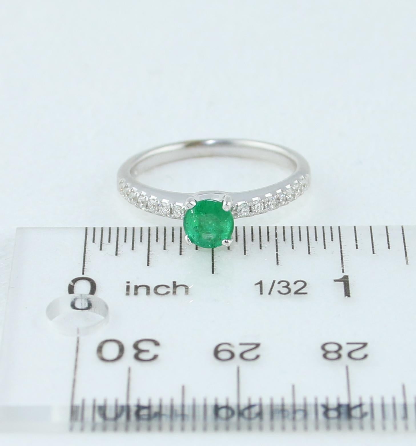 AGL Certified 0.46 Carat Emerald Diamond Gold Ring For Sale 3