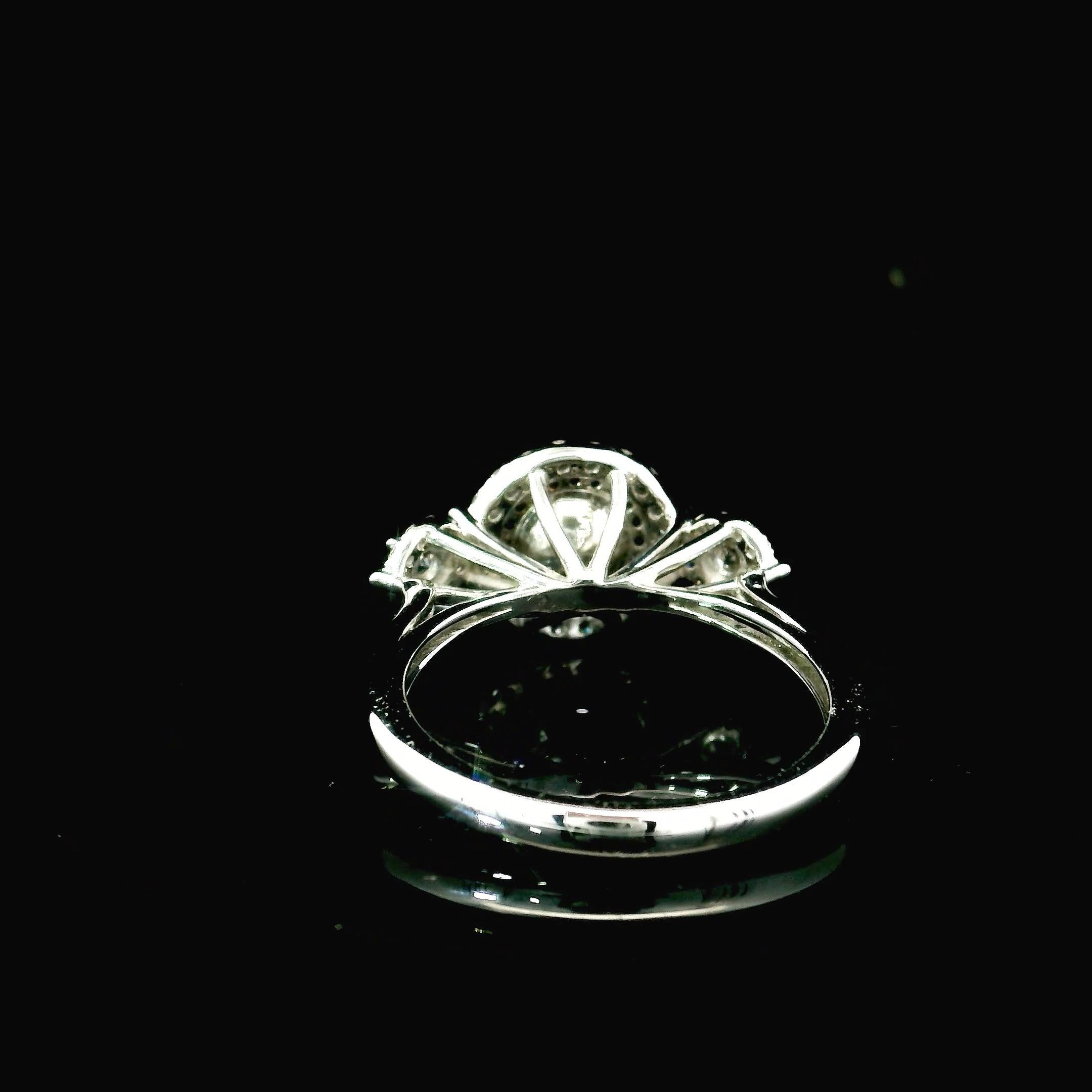 Women's or Men's AGL Certified 0.46 Carat Fancy Green SI Clarity Diamond Ring For Sale