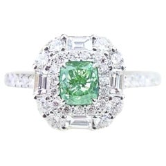 Anillo de diamantes verde fantasía y baguette con certificado AGL de 0,52 TC