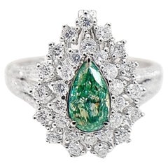 AGL zertifizierter 0,55 CT VS Grüner Diamant 18K Weißgold Ring/Anhänger mit Diamanten