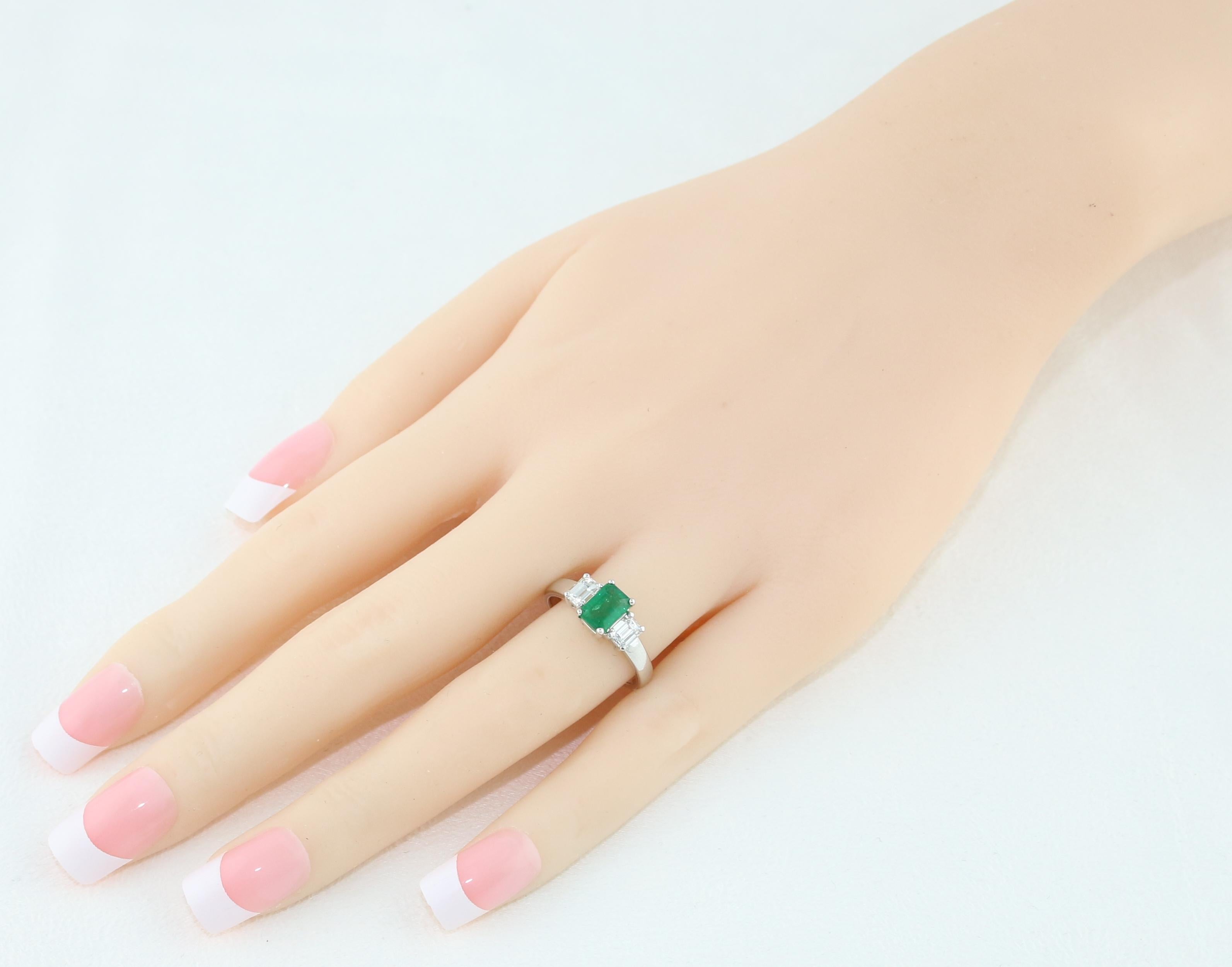 Emerald Cut AGL Certified 0.84 Carat Emerald Three-Stone Diamond Gold Ring For Sale