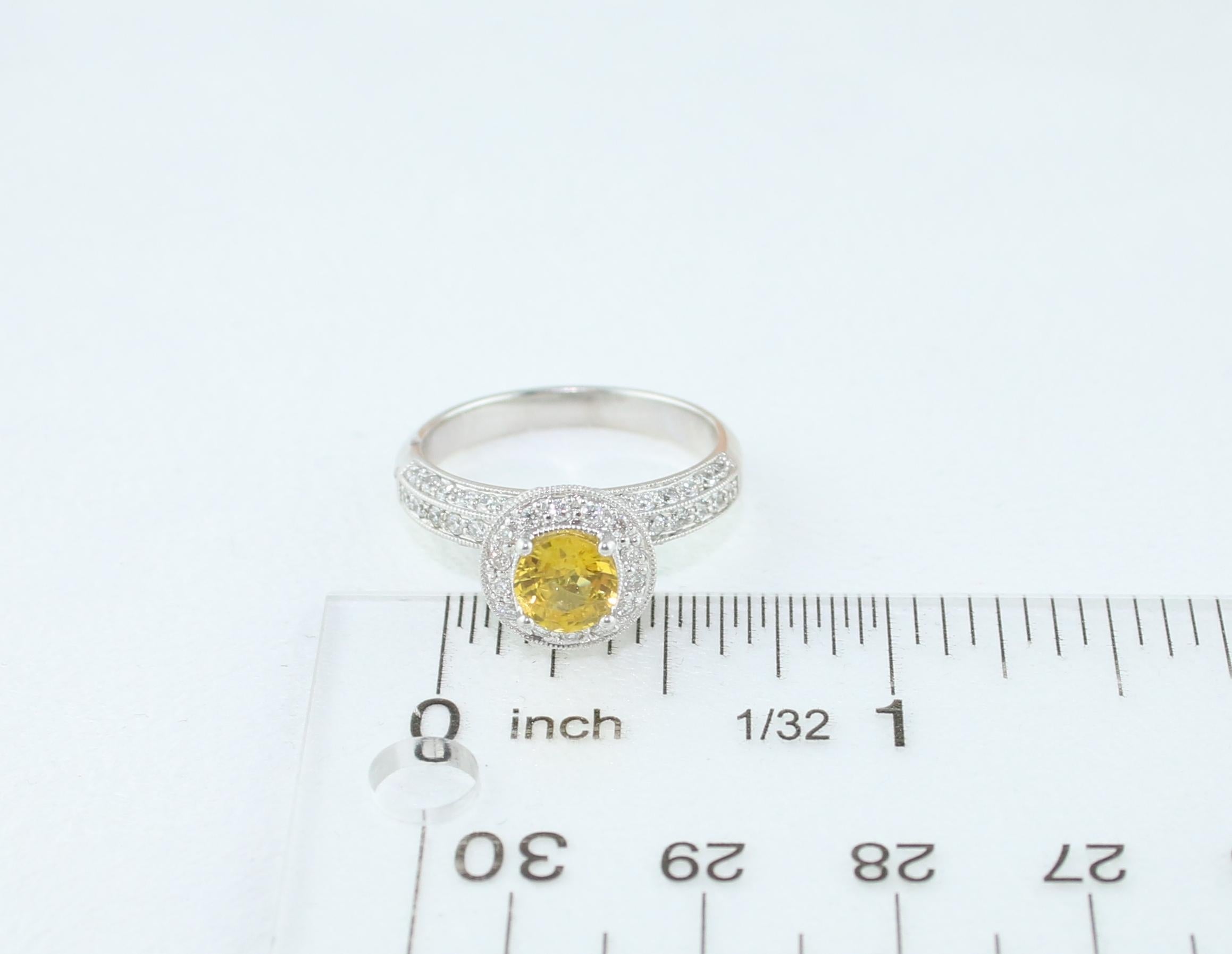 AGL Certified 0.86 Carat Round Yellow Sapphire Diamond Gold Milgrain Ring For Sale 2
