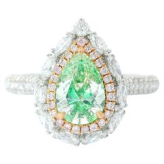 AGL Certified 0.90 Carat Fancy Green VS Clarity Diamond Ring