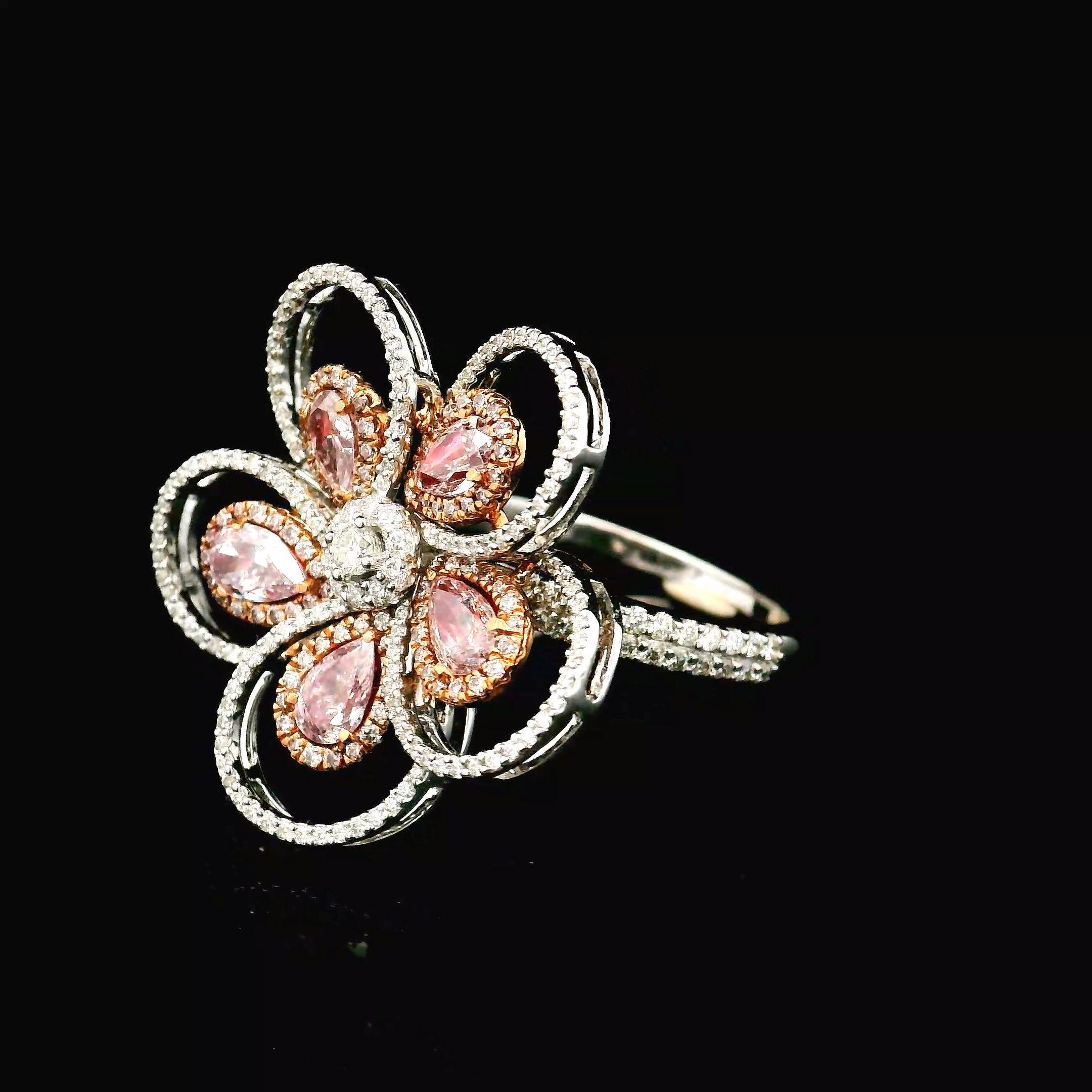 AGL Certified 0.950 Carat Fancy Pink VS Clarity Diamond Ring In New Condition For Sale In บางรัก, TH
