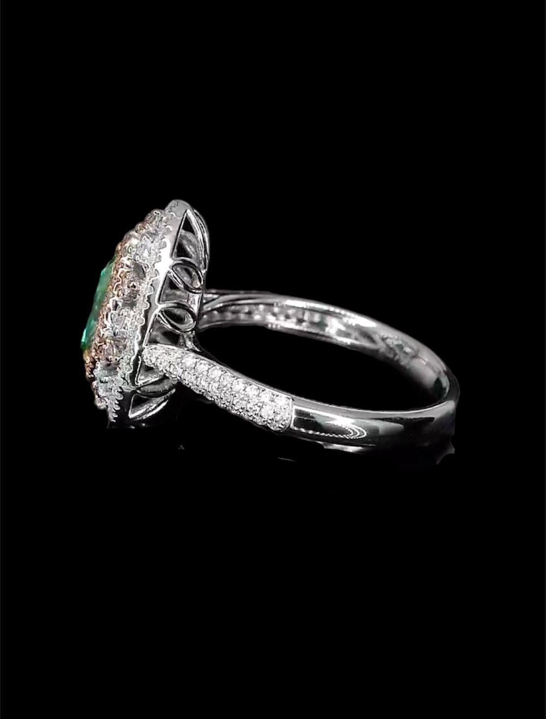 AGL Certified 1.00 Carat Fancy Green Diamond Ring VS Clarity For Sale 6