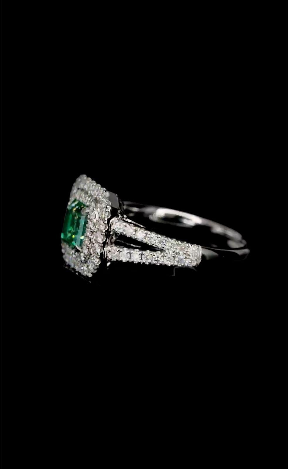 AGL Certified 1.00 Carat Fancy Green Diamond Ring VS Clarity For Sale 6