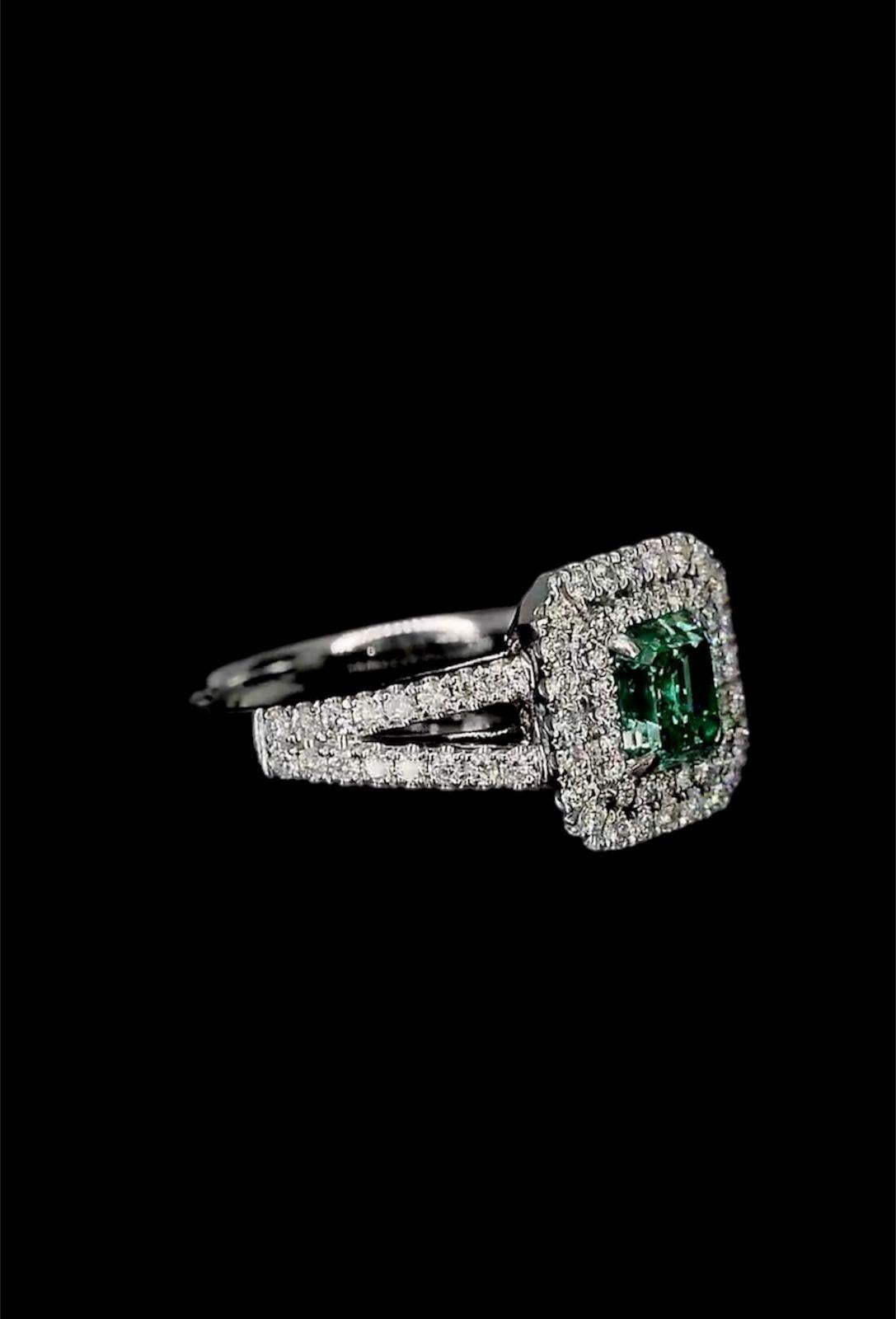 AGL Certified 1.00 Carat Fancy Green Diamond Ring VS Clarity In New Condition For Sale In Kowloon, HK