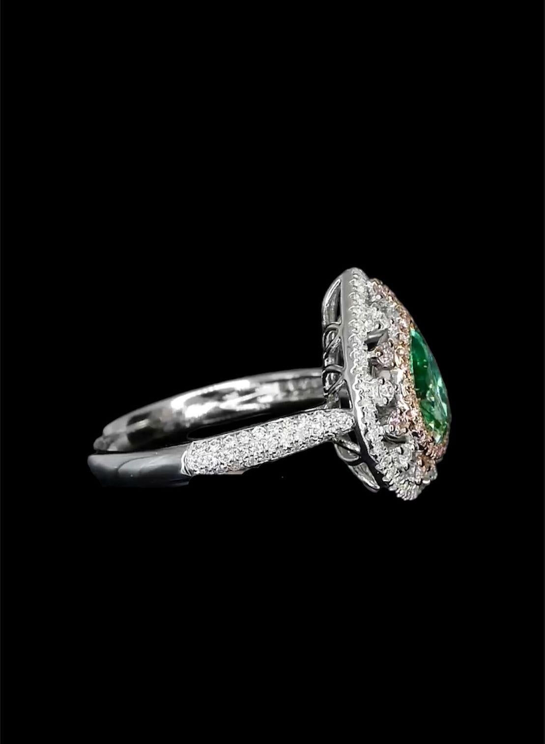 AGL Certified 1.00 Carat Fancy Green Diamond Ring VS Clarity For Sale 2